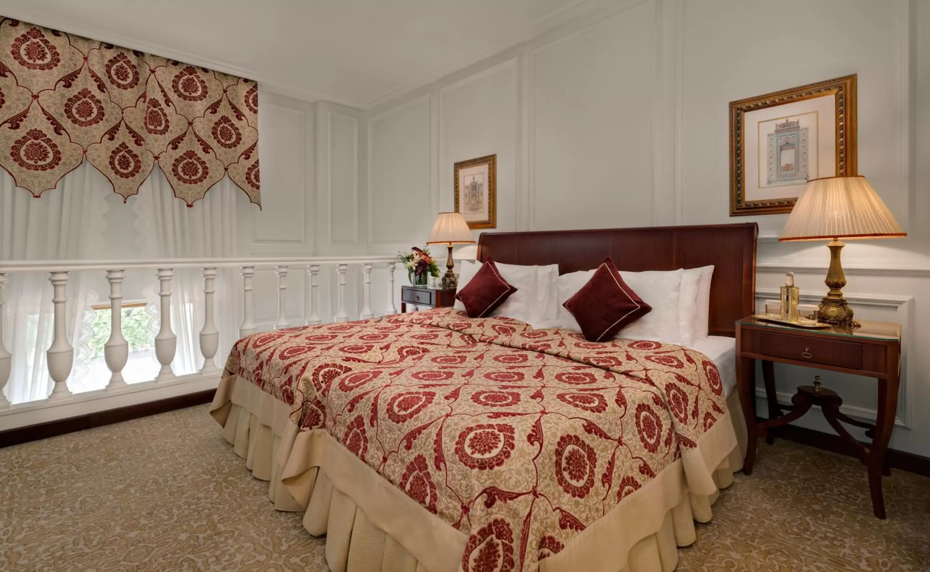 Bedroom, Bed in Çırağan Palace Kempinski Istanbul