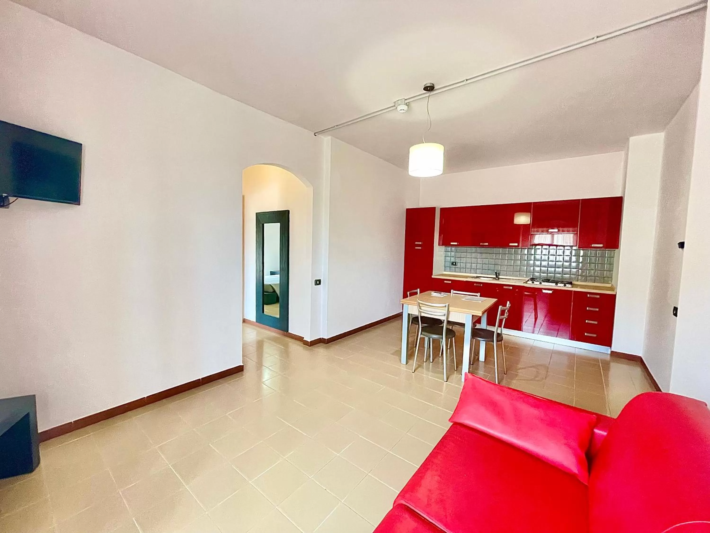 TV and multimedia in Aparthotel Isabella