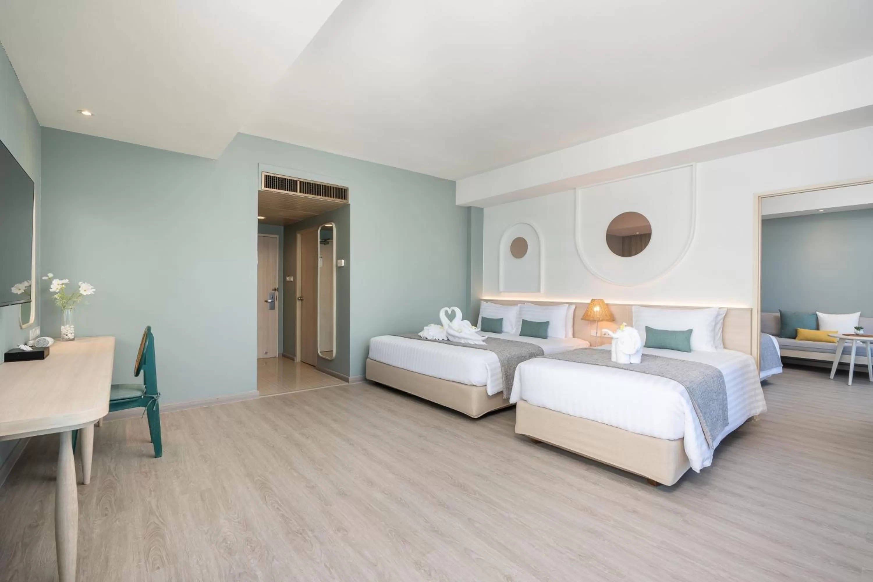 Bed in Cosy Beach Hotel - SHA Extra Plus