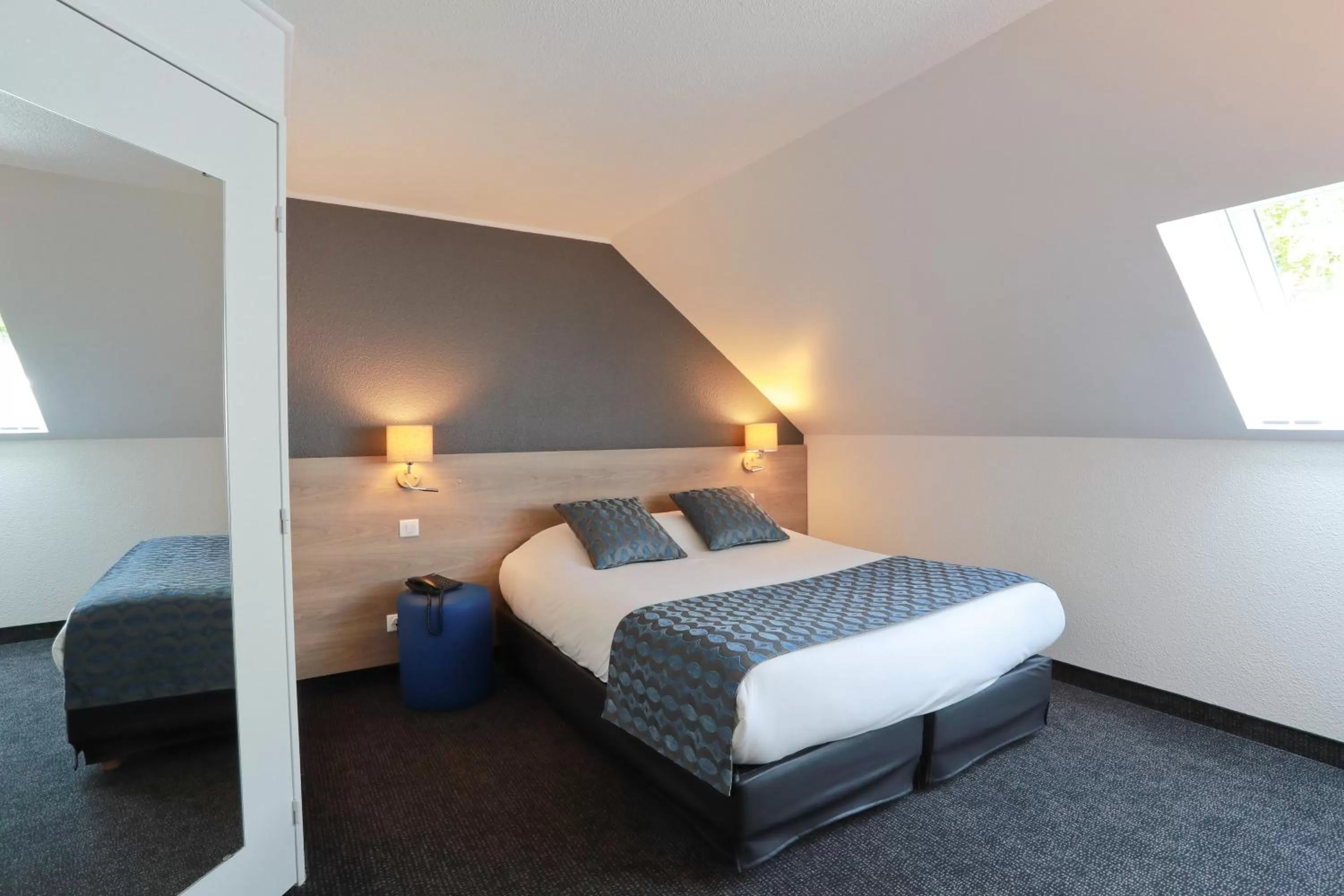 Bedroom, Bed in Sure Hotel by Best Western Limoges Sud