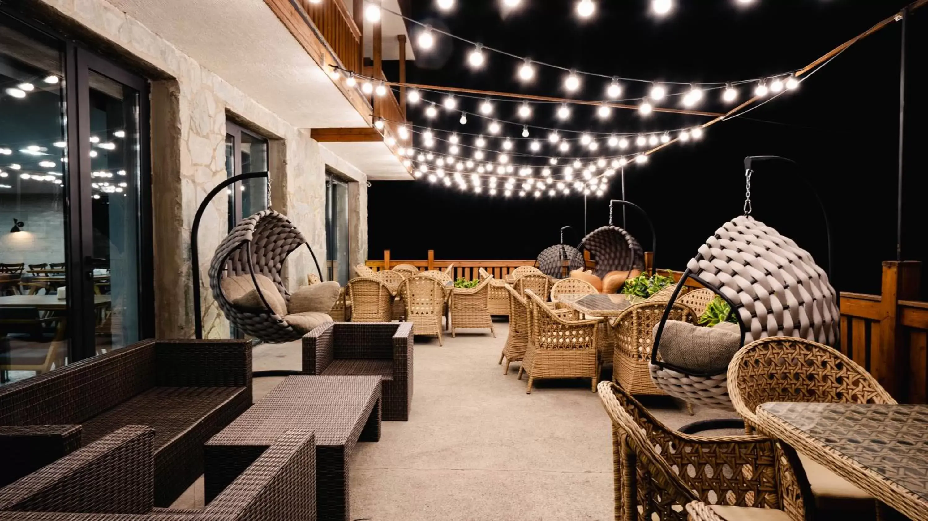 Balcony/Terrace, Seating Area in Gudauri Inn