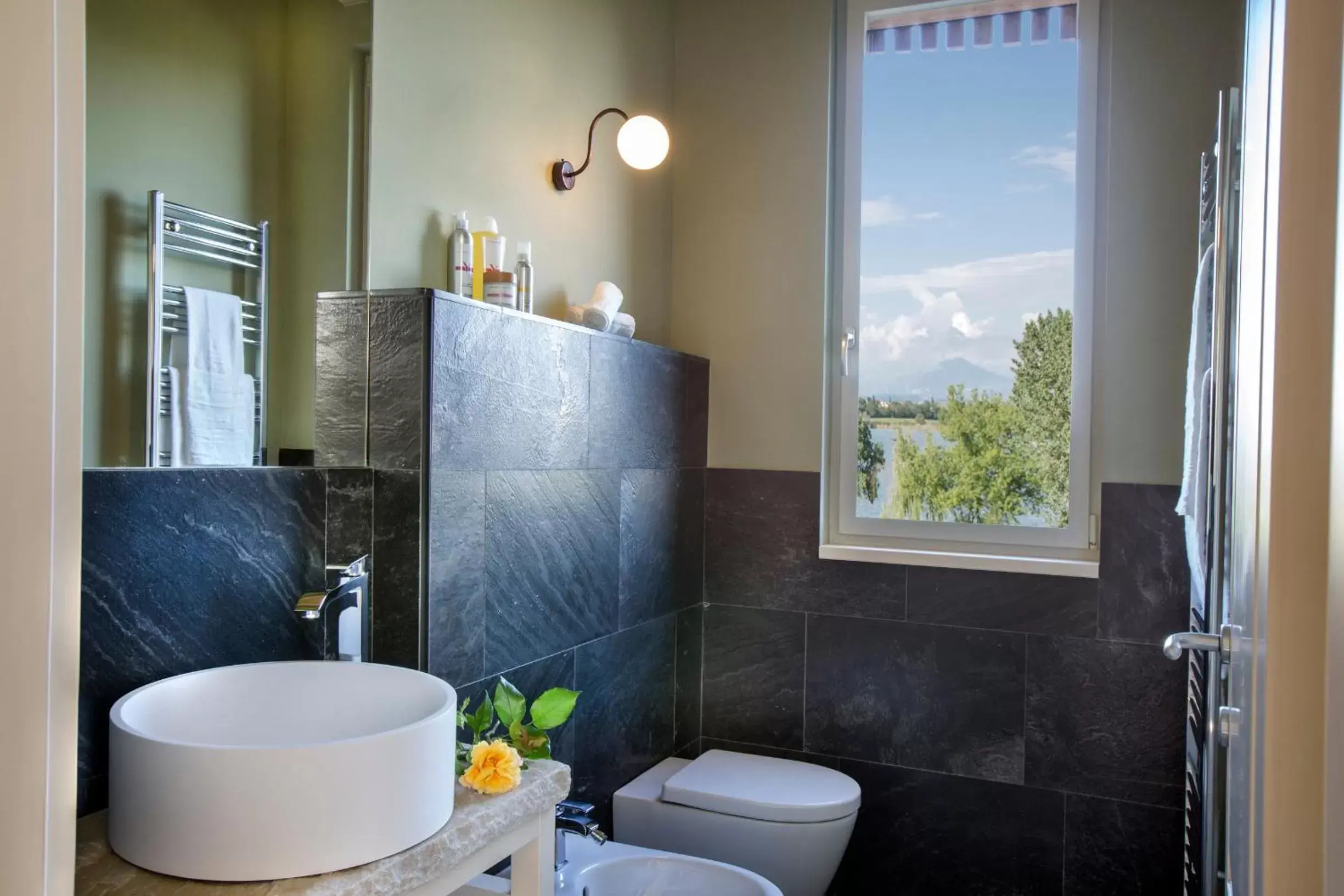 Bathroom in Le Ali Del Frassino