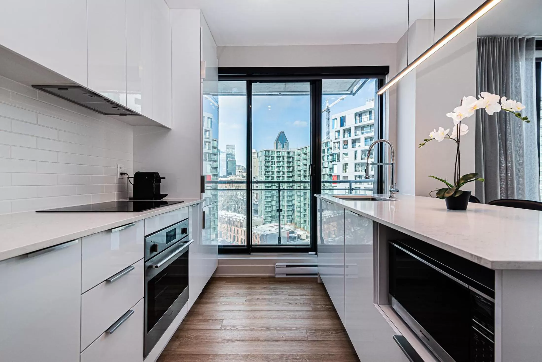 Kitchen or kitchenette in WERFY Luxury Apart-Hotel