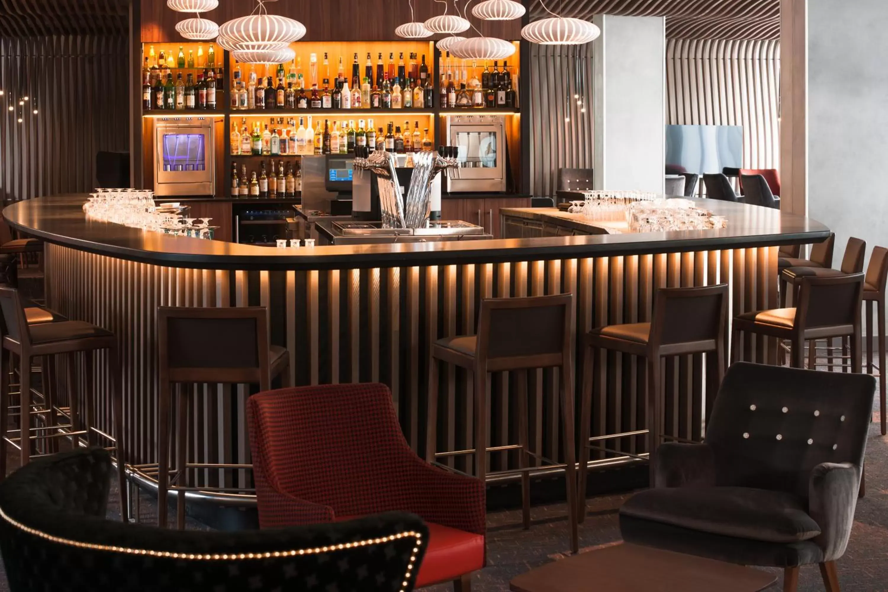 Lounge or bar, Lounge/Bar in Mercure Paris CDG Airport & Convention