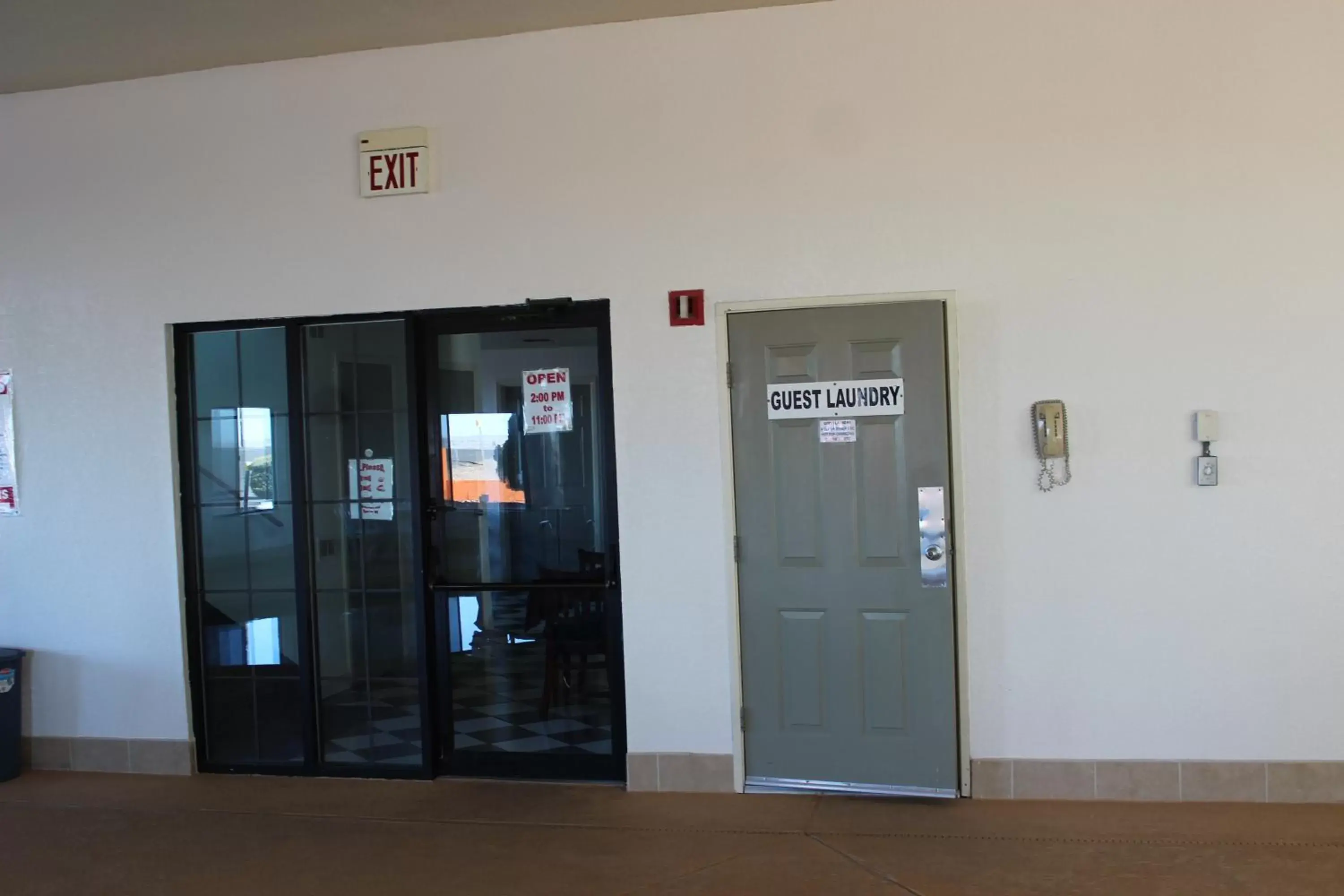 Facade/entrance in Howard Johnson by Wyndham Holbrook Facade/entrance in Howard Johnson by Wyndham Holbrook