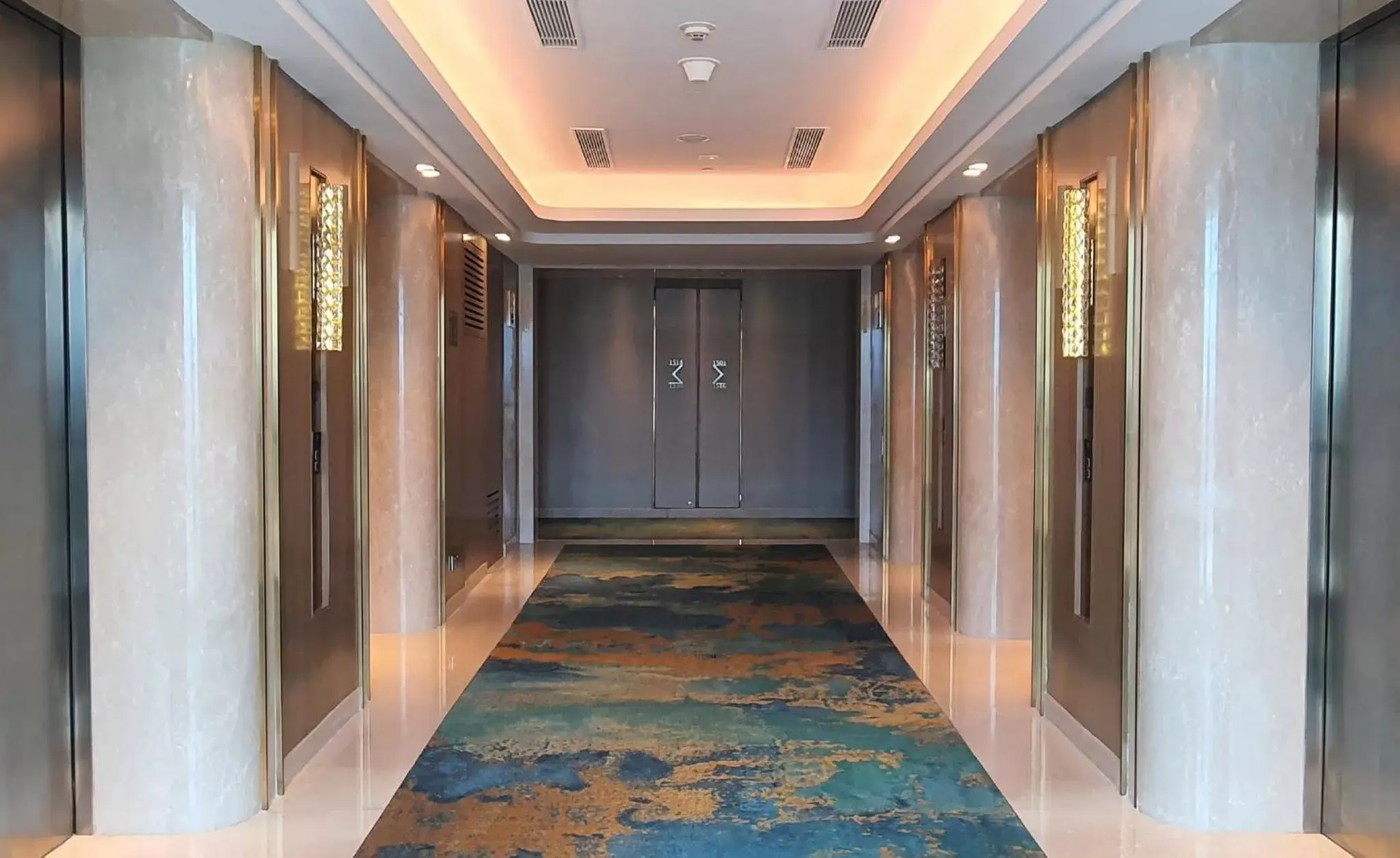 Lobby or reception in InterContinental Hotels Jakarta Pondok Indah, an IHG Hotel