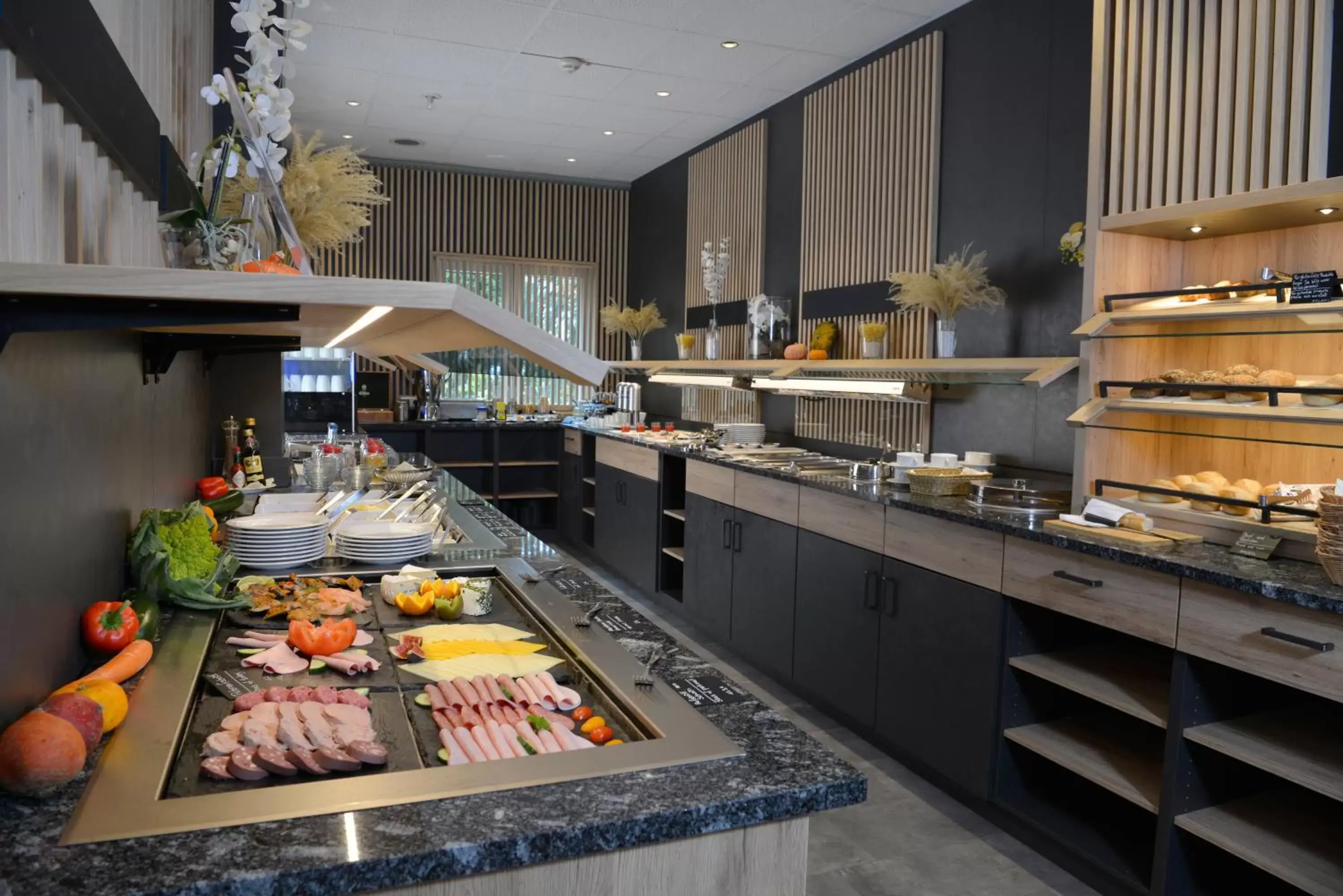 Buffet breakfast, Food in Sure Hotel by Best Western Hilden-Düsseldorf