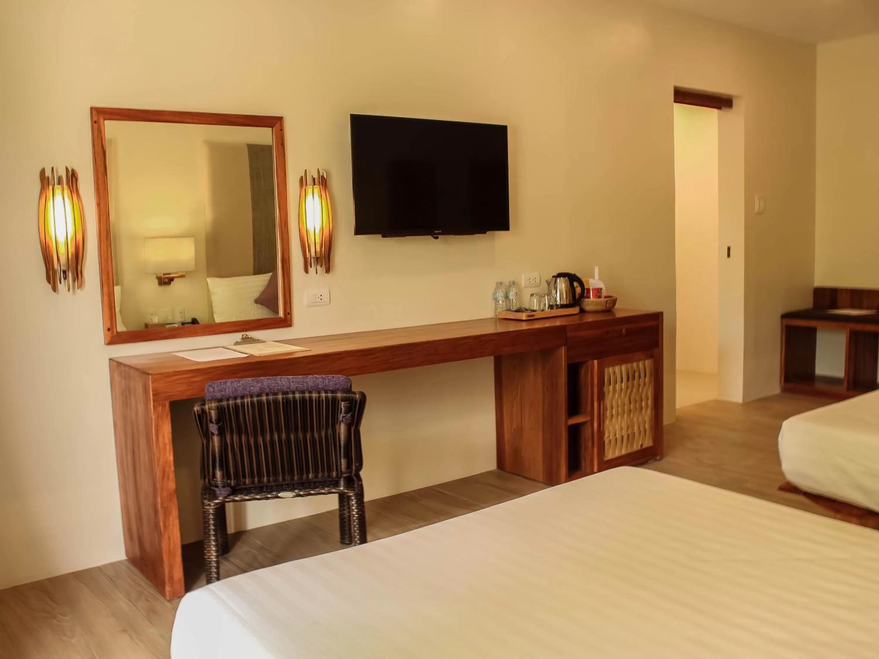 oven, Bed in Bluewater Panglao Beach Resort