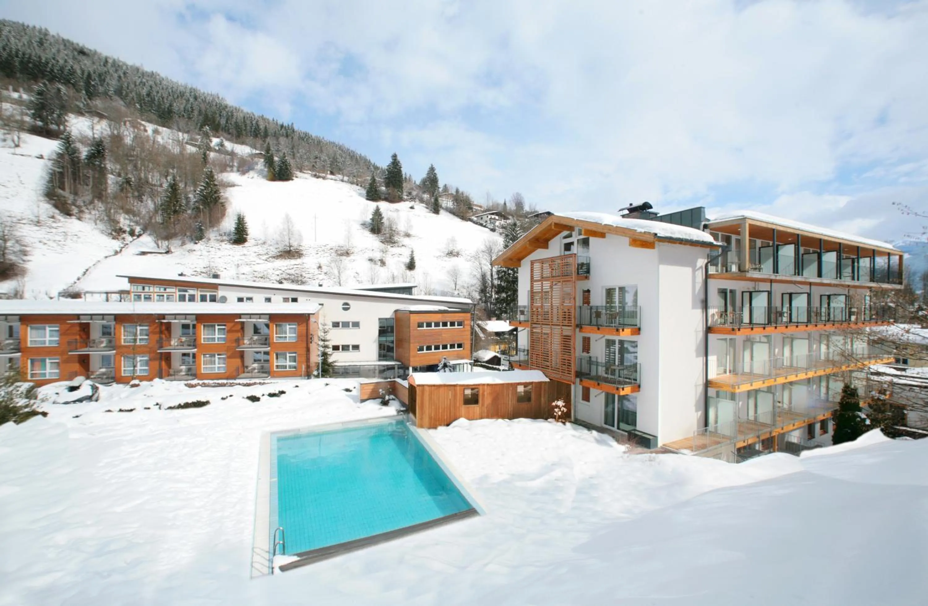 Facade/entrance in Hotel Der Waldhof