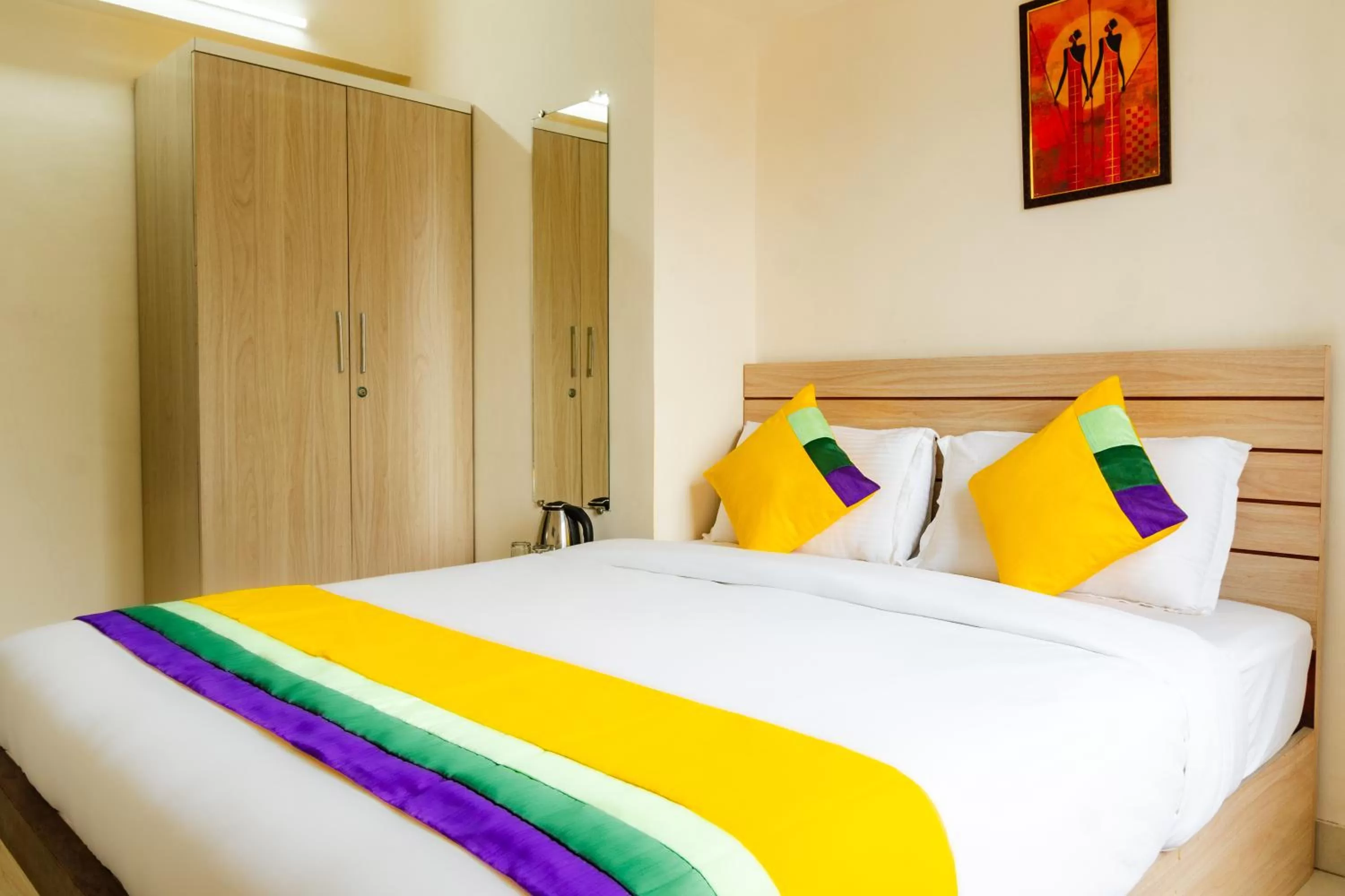 Bed in Itsy By Treebo - Opal Suites