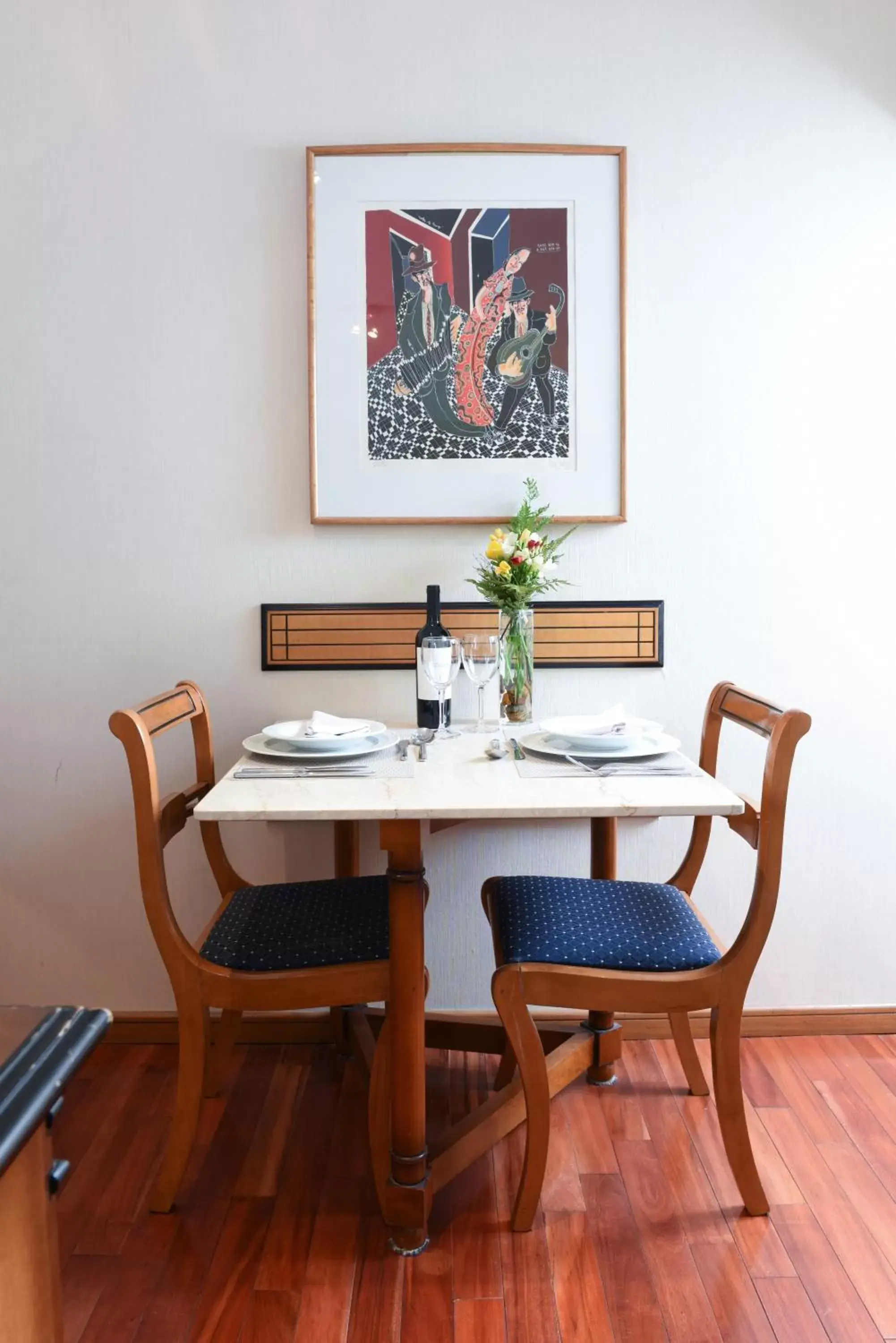 Dining Area in Argenta Tower Hotel & Suites