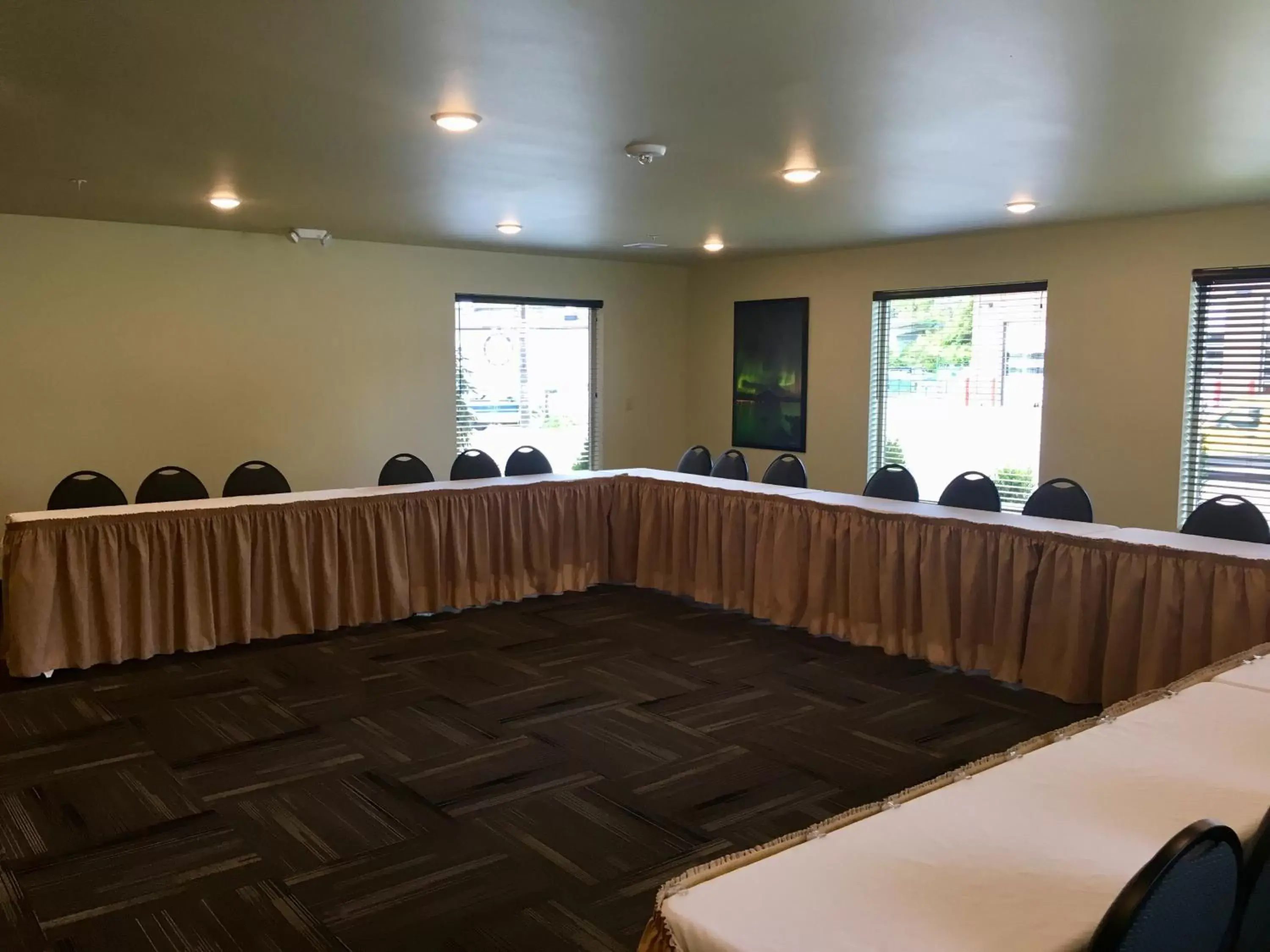 Business facilities in Aspen Suites Hotel Sitka