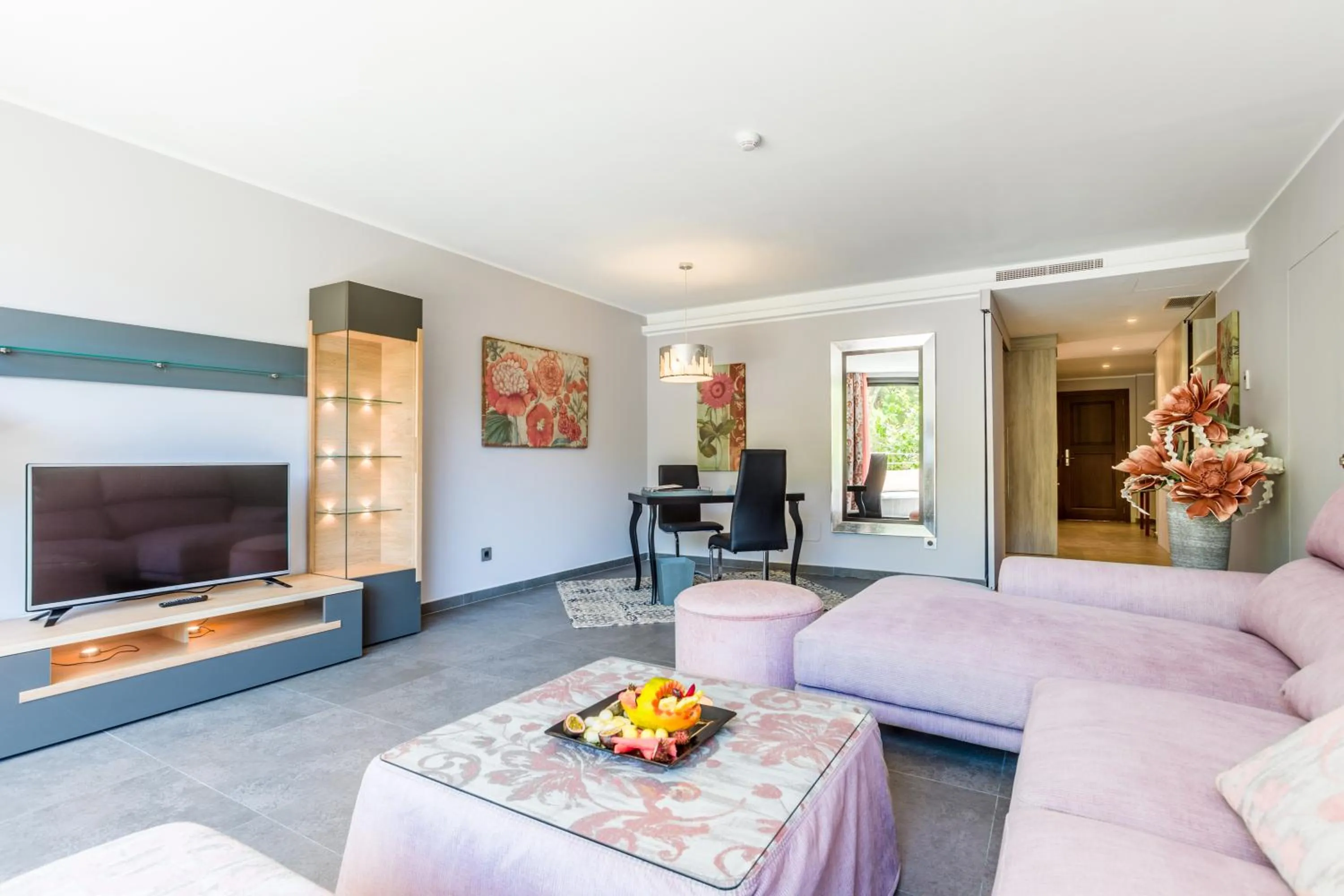 Photo of the whole room in Lago Garden Apart-Suites & Spa Hotel