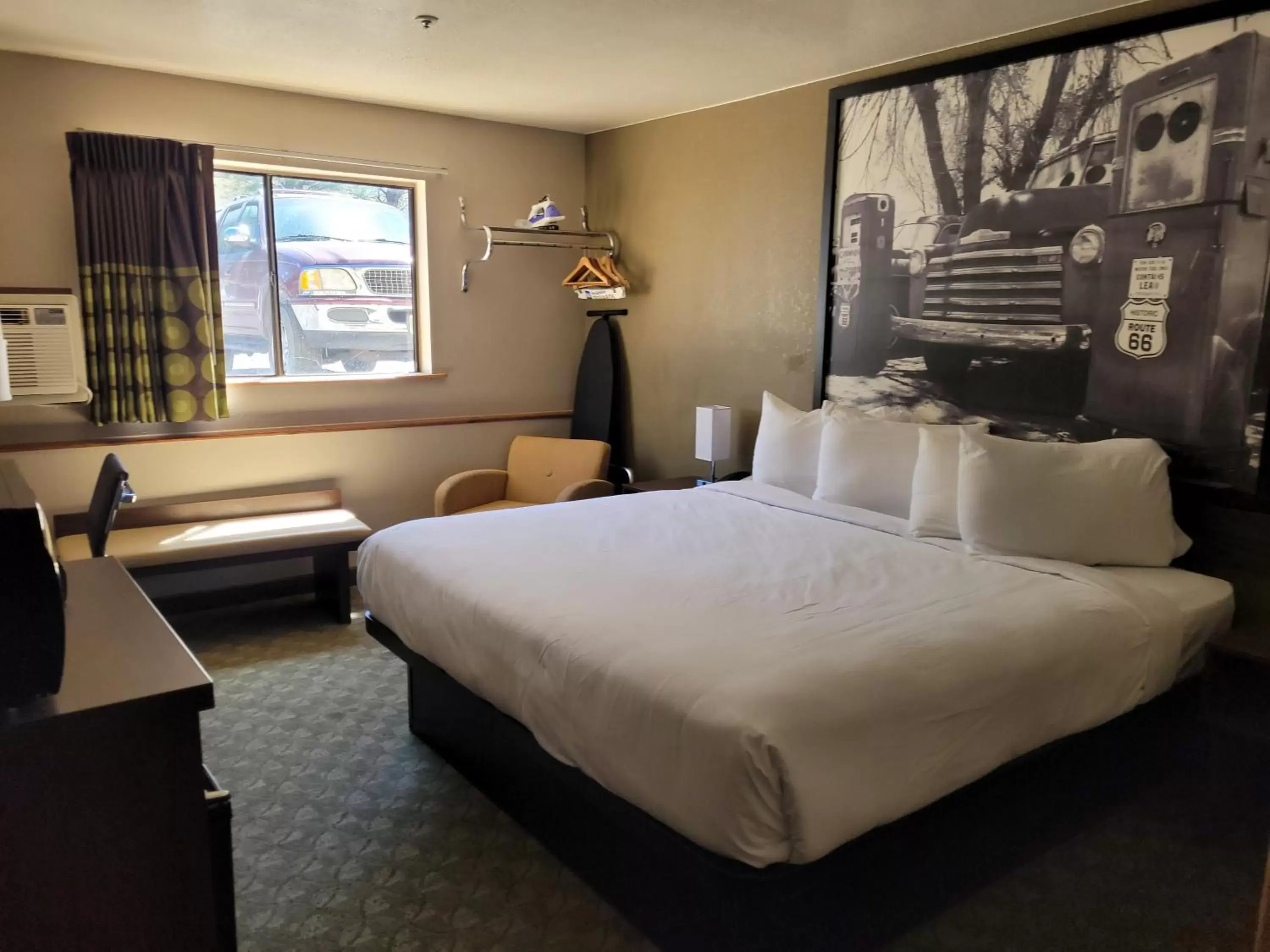 Photo of the whole room, Bed in SureStay Hotel by Best Western Williams - Grand Canyon