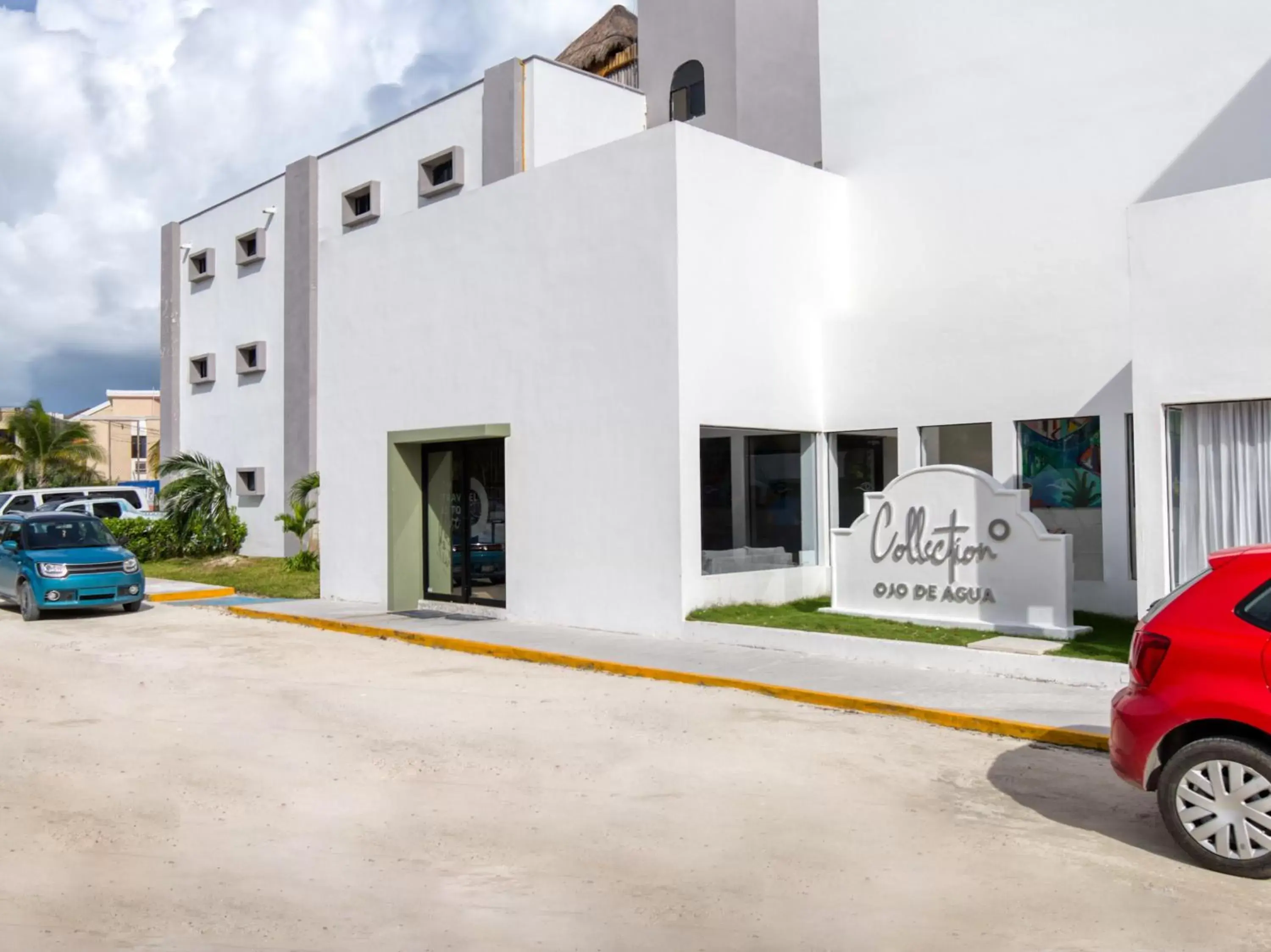 Facade/entrance, Property Building in Hotel Ojo De Agua