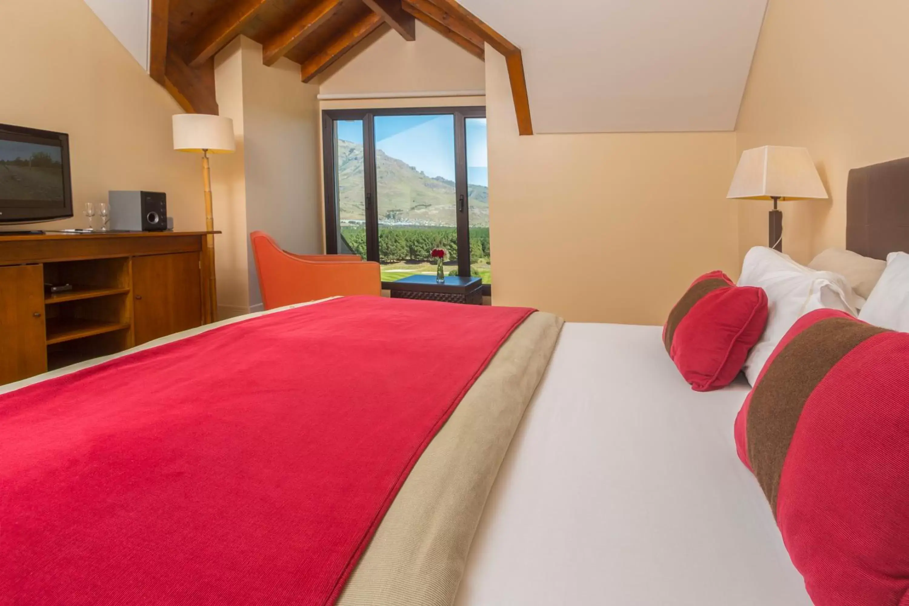 Bed in Loi Suites Chapelco Hotel