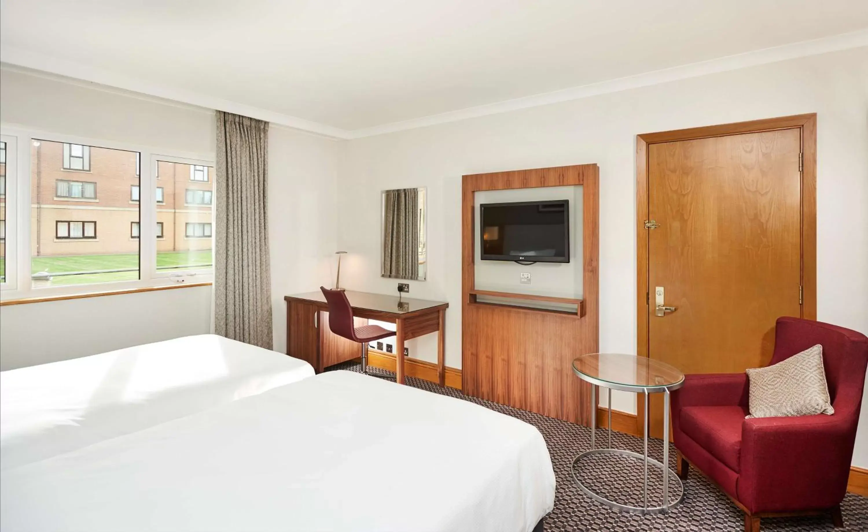 Bedroom in DoubleTree by Hilton Coventry