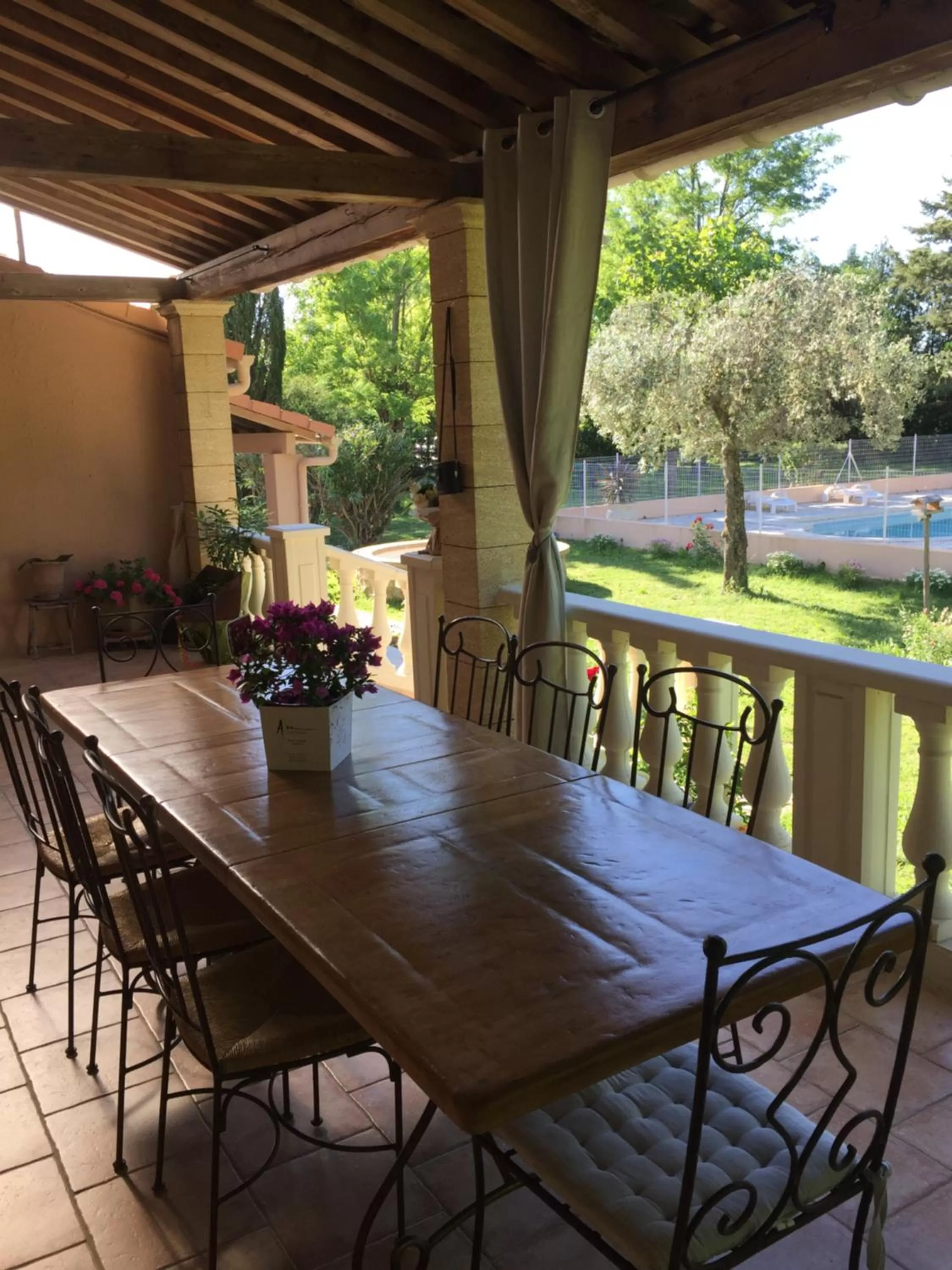 Balcony/Terrace in B&B et Gite d'ayran