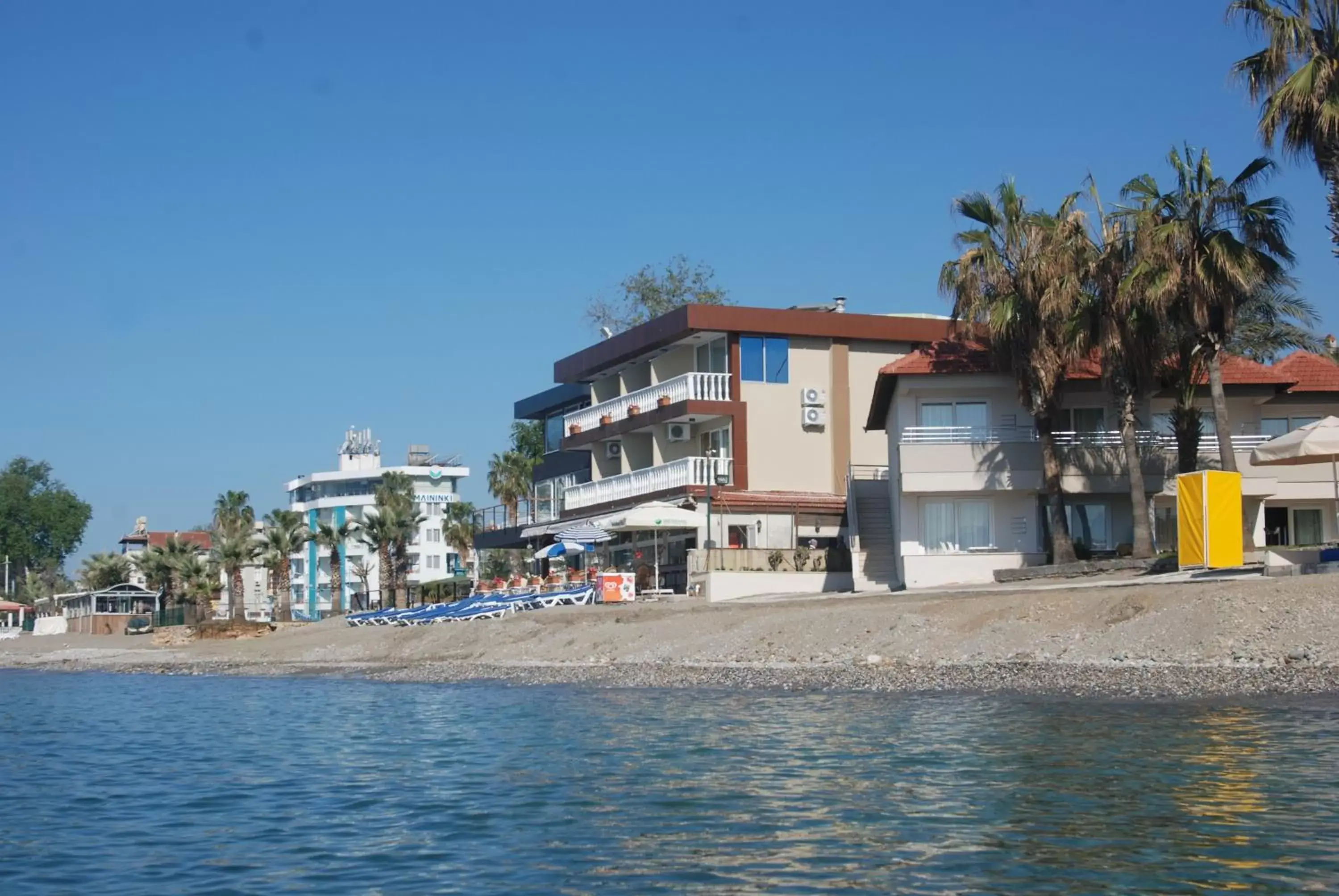 Facade/entrance, Property Building in Sun Hotel By En Vie Beach