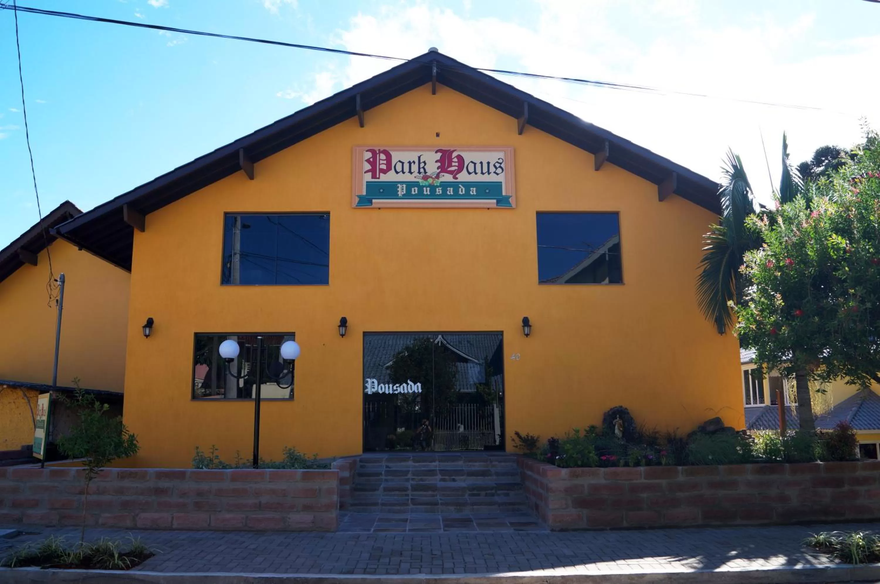 Facade/entrance in Hotel Park Haus