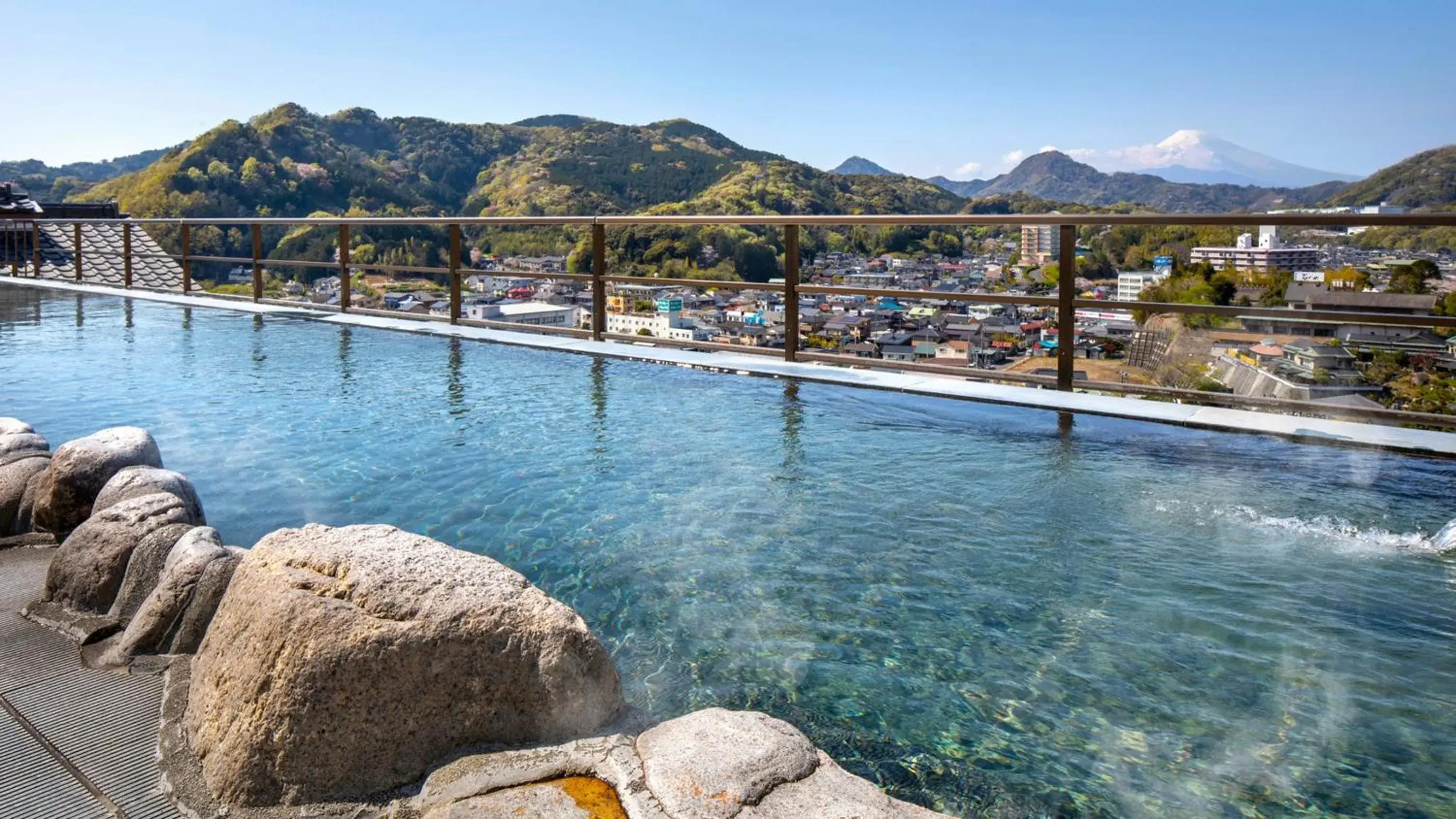 Swimming Pool in New Hakkeien