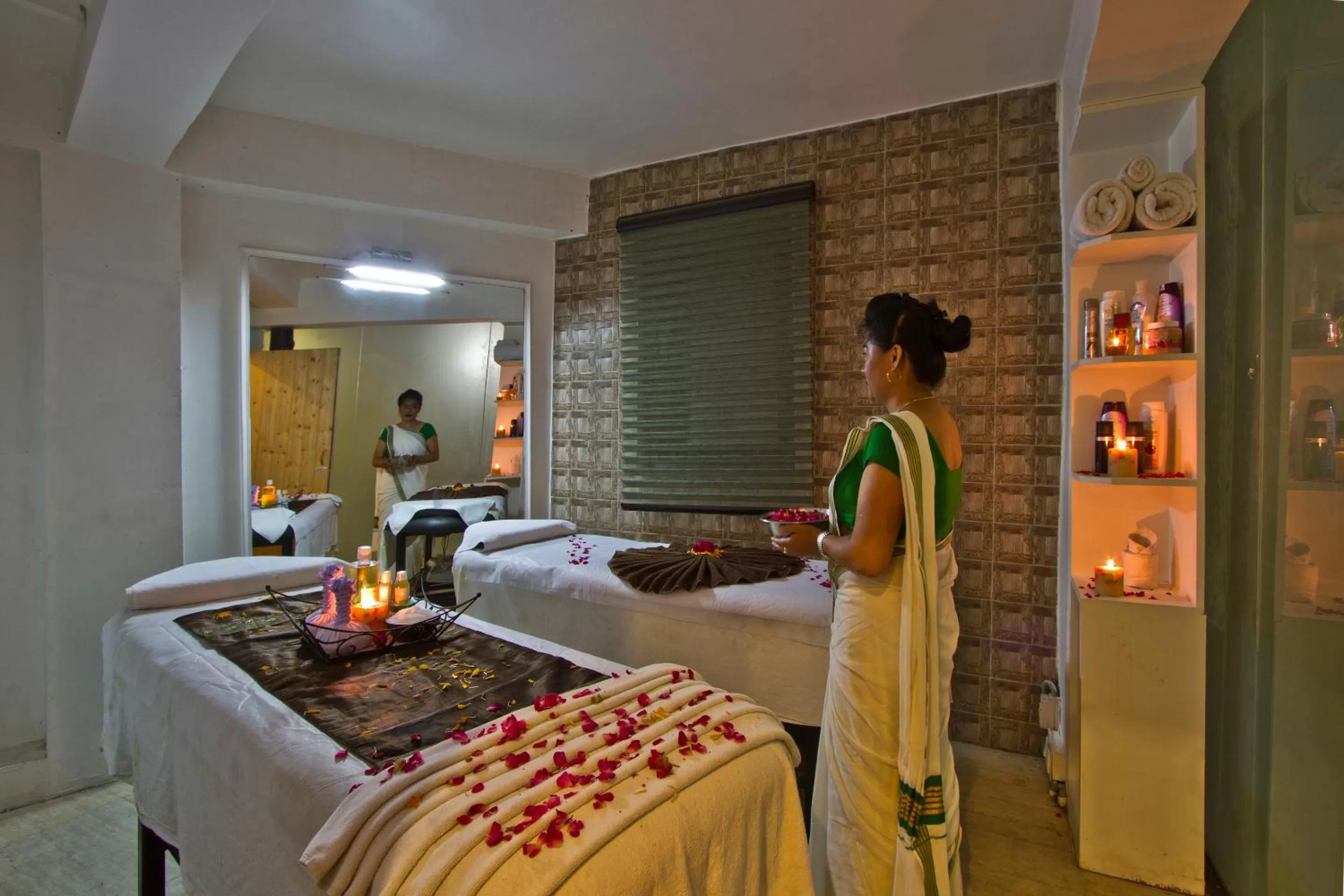 Spa and wellness centre/facilities in Hotel Broadways Inn