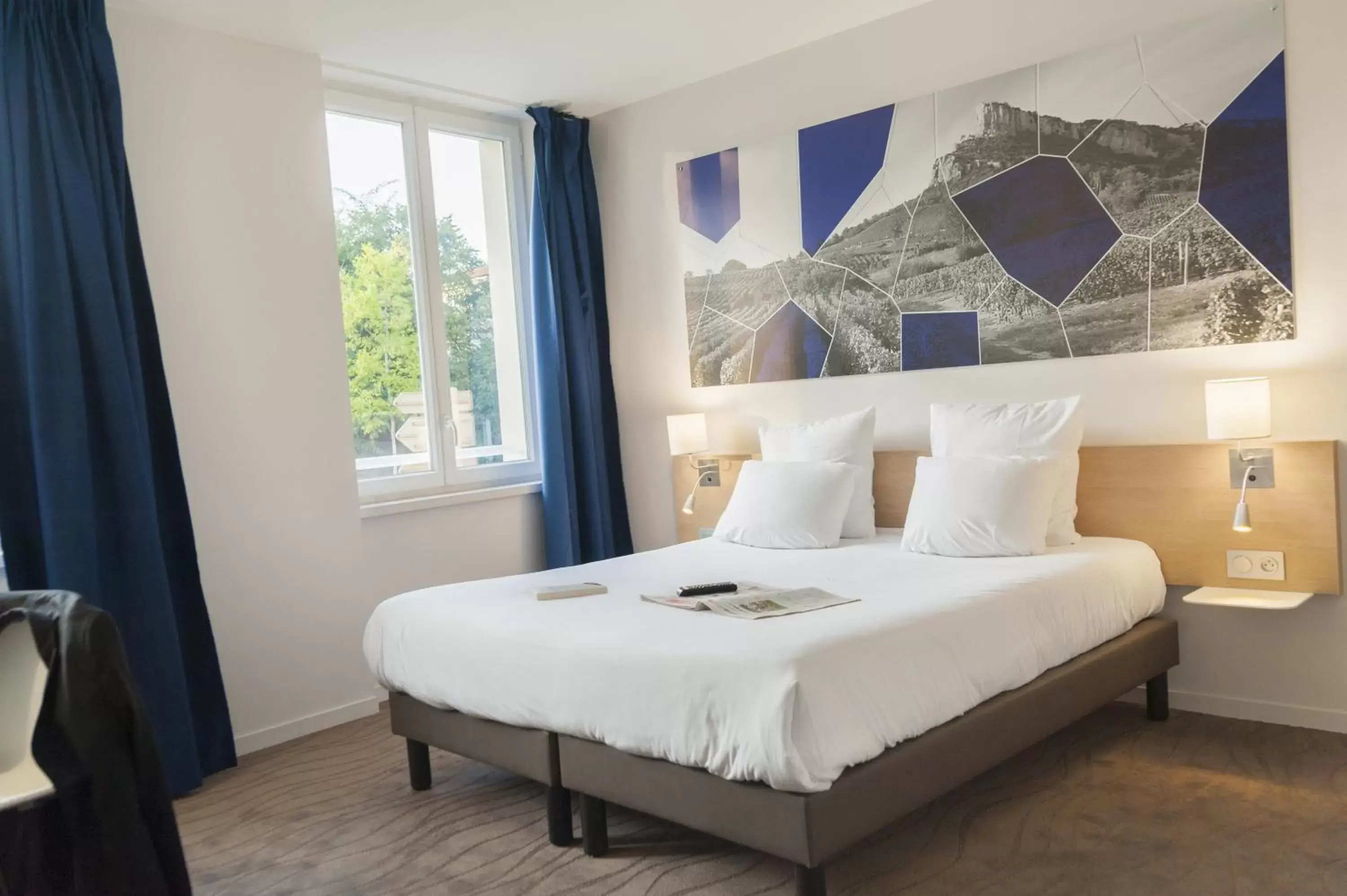 Premium Double Room in Brit Hotel Mâcon Centre Gare