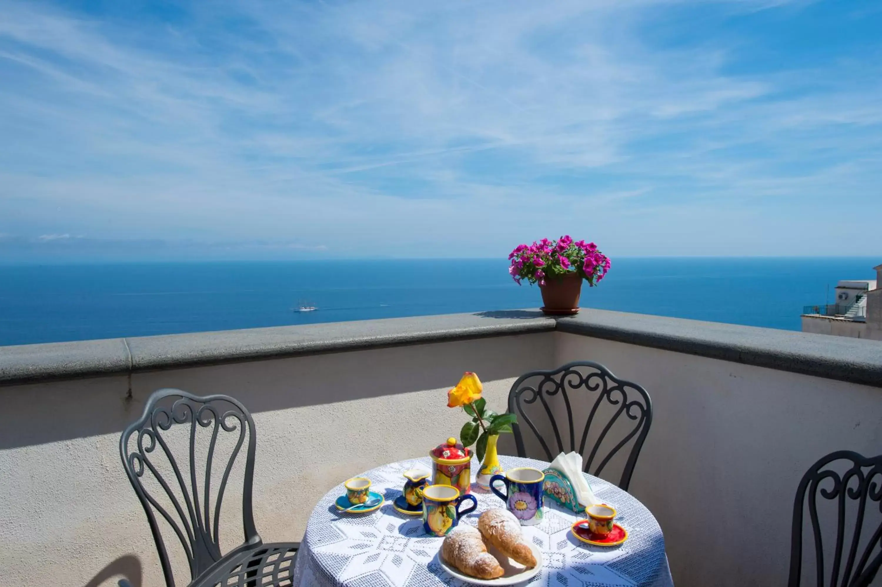 Balcony/Terrace in L'Antico Borgo Dei Limoni