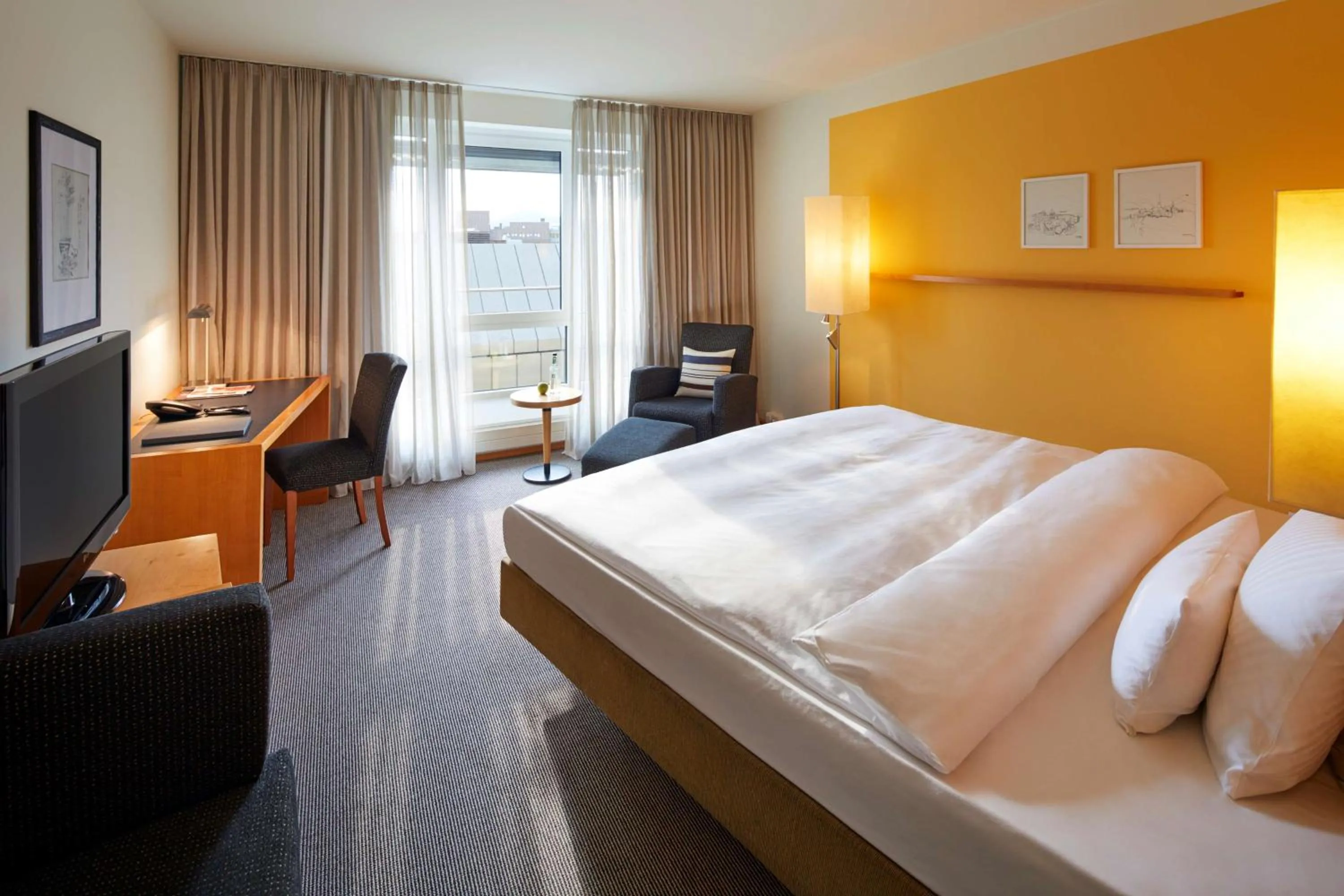 Photo of the whole room, Bed in Parkhotel Pforzheim