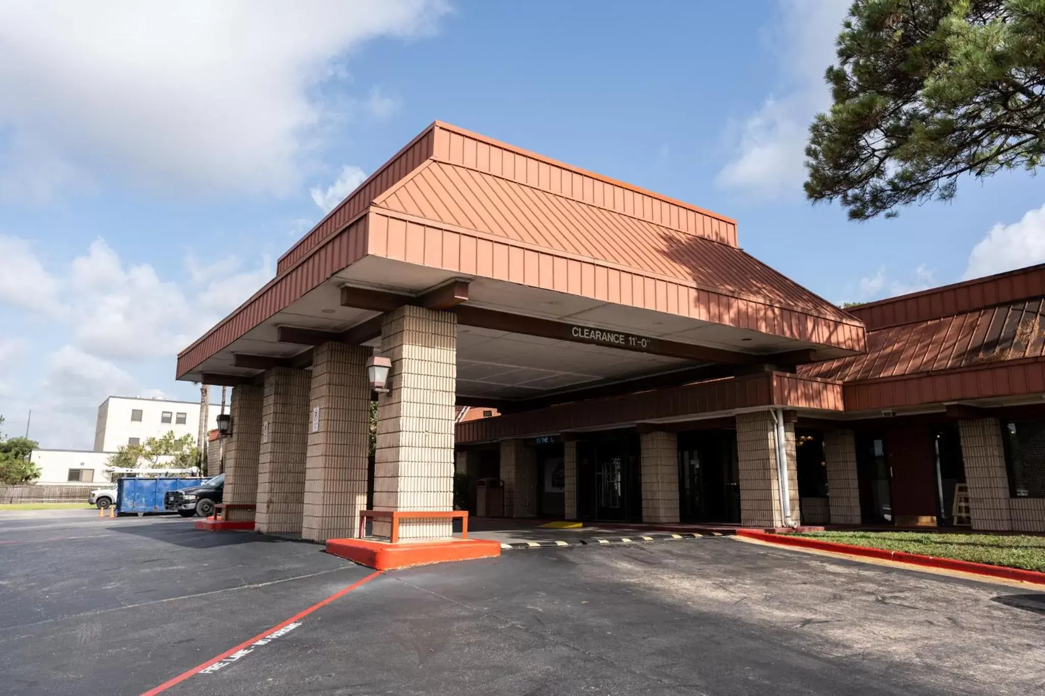 Facade/entrance, Property Building in GreenTree Hotel & Extended Stay I-10 FWY Houston, Channelview, Baytown