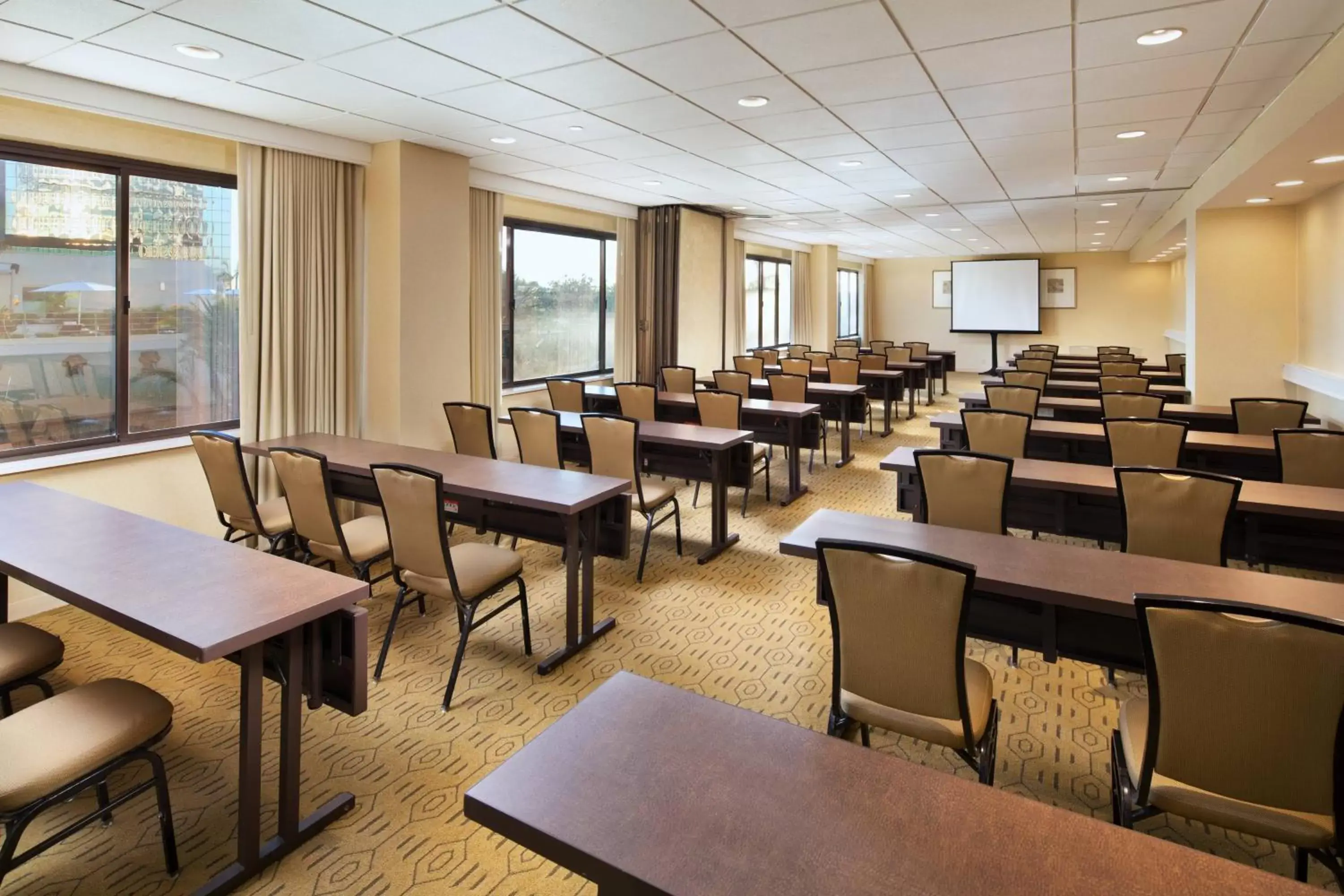 Meeting/conference room in The Westin South Coast Plaza, Costa Mesa