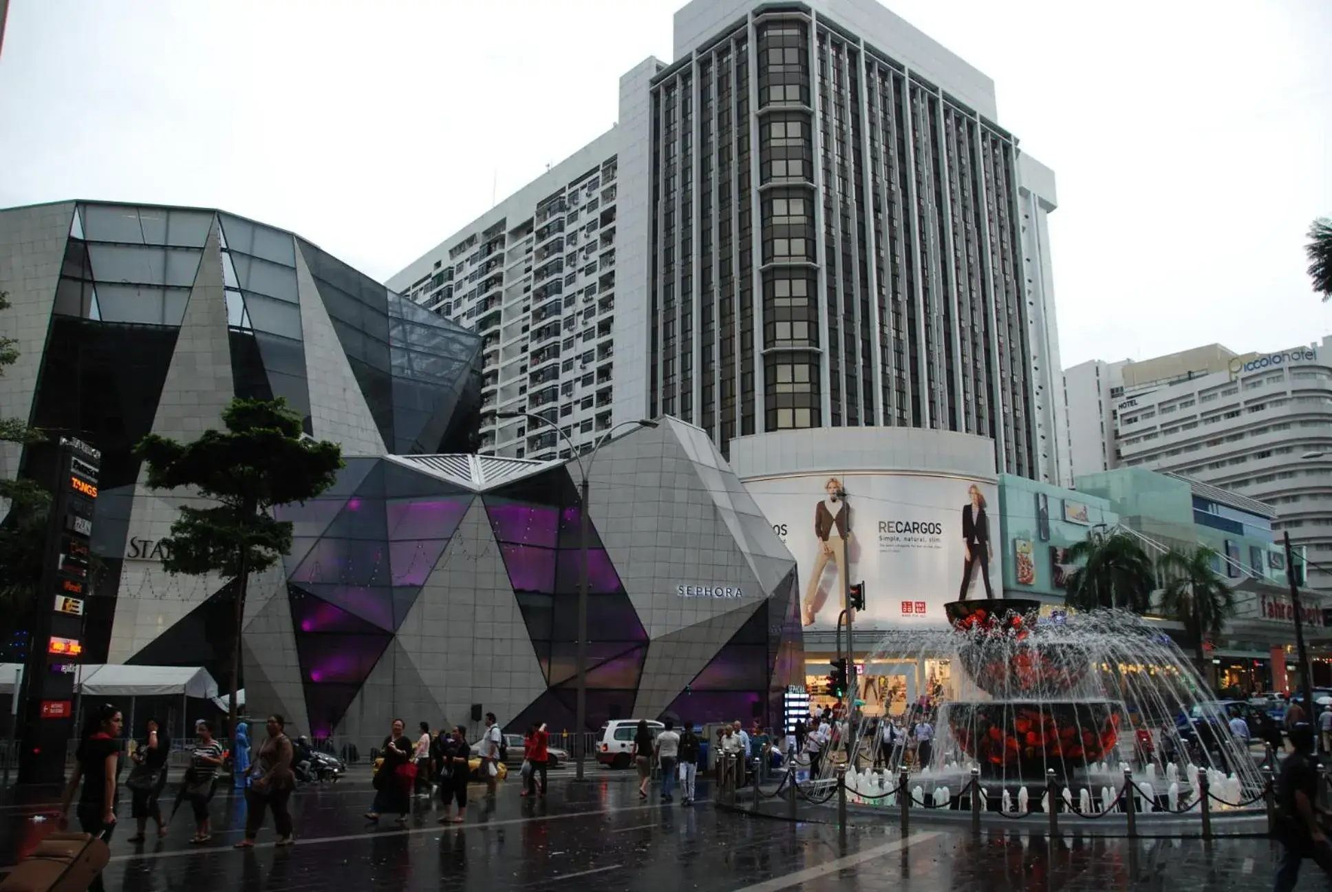 Nearby landmark, Property Building in InnB Park Hotel