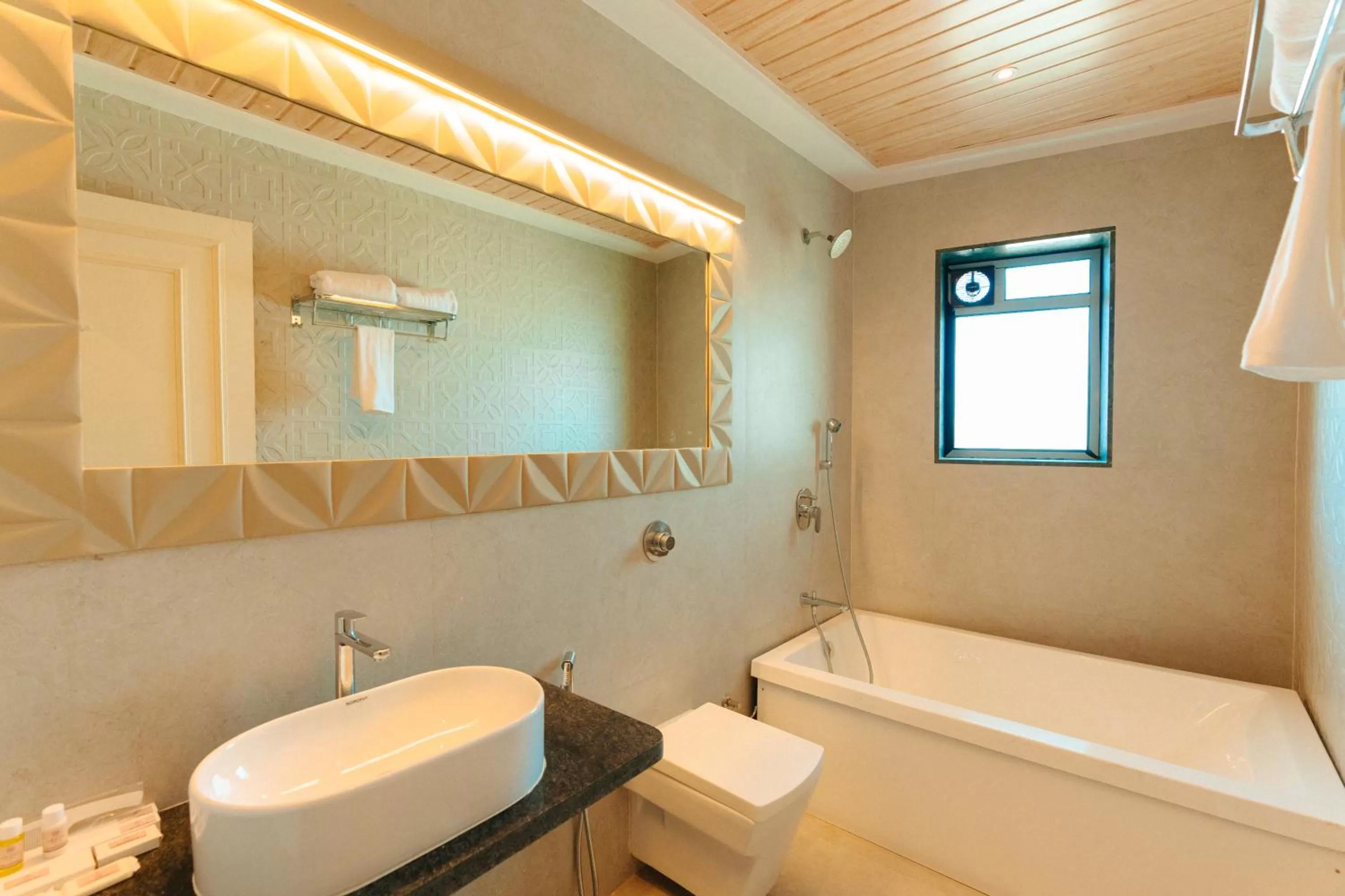 Toilet, Bathroom in Arnna Hotel- Goregaon East