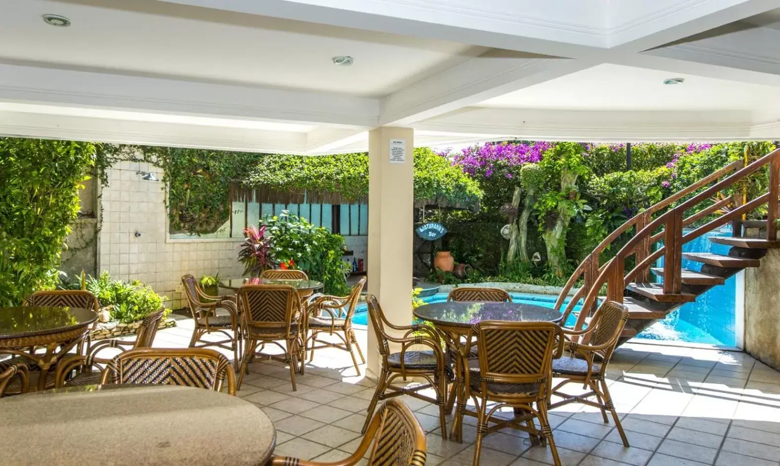 Restaurant/places to eat in Divi-Divi Praia Hotel Restaurant/places to eat in Divi-Divi Praia Hotel