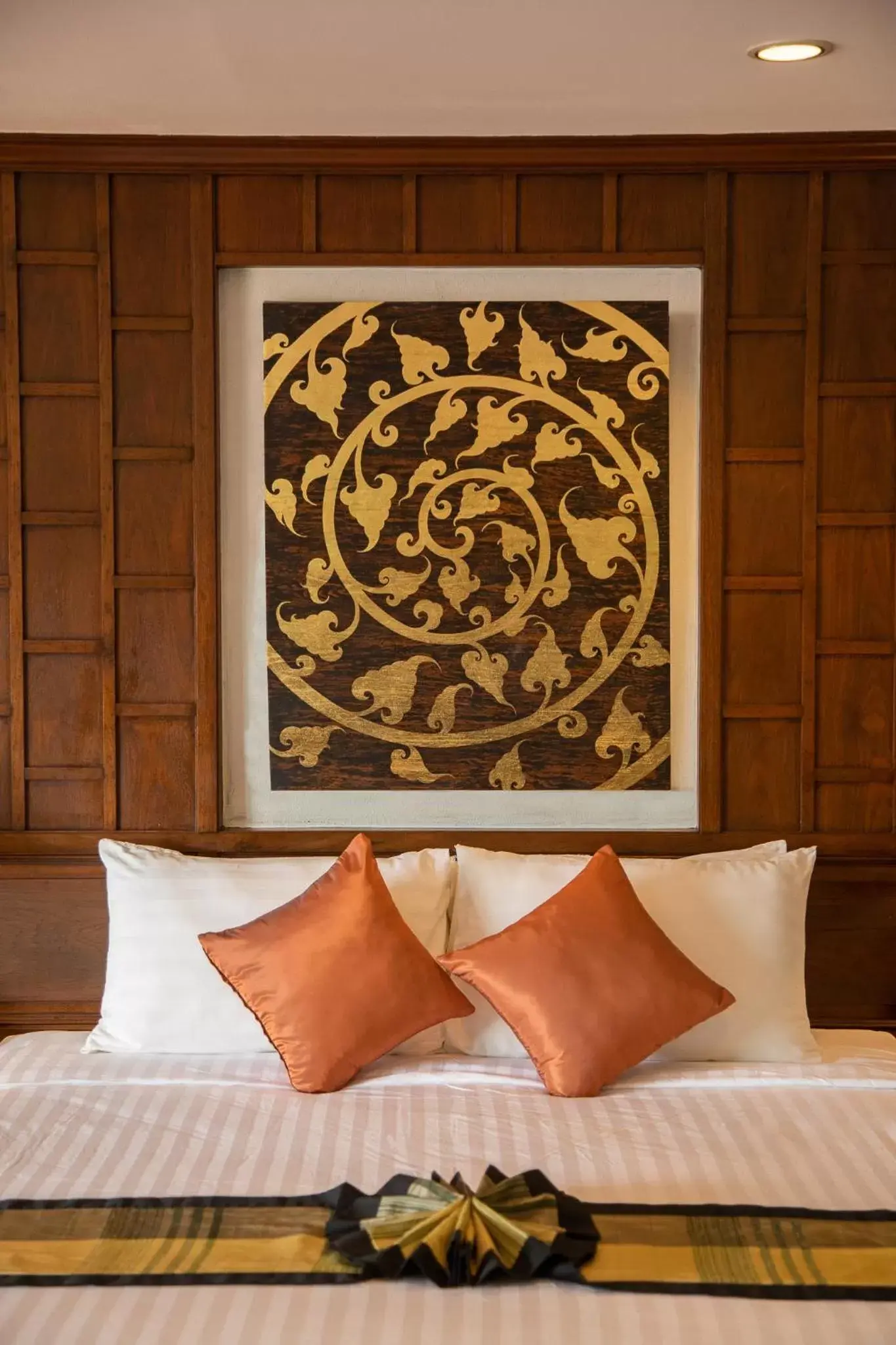 Bedroom, Bed in Avalon Beach Resort Bedroom, Bed in Avalon Beach Resort