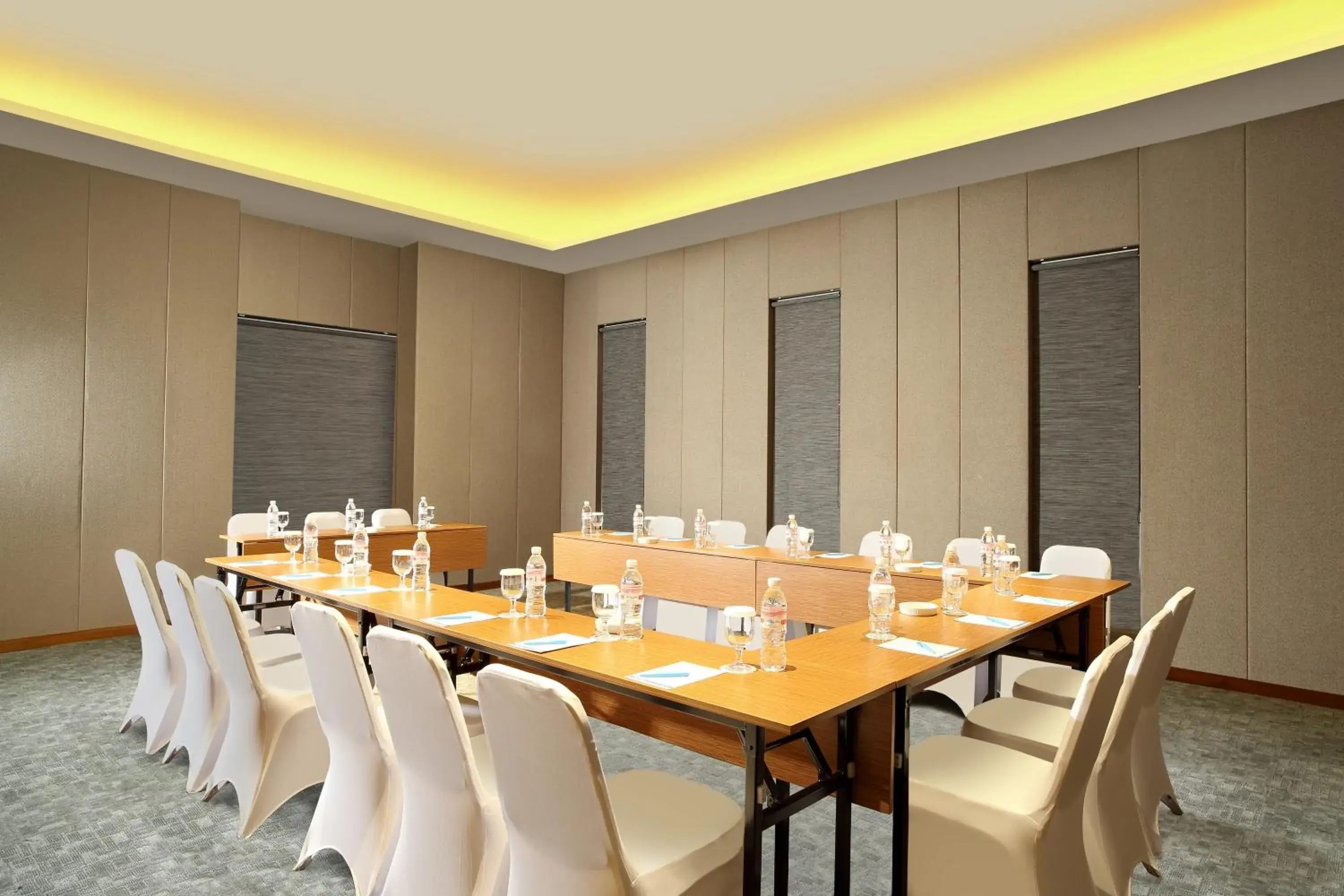 Meeting/conference room, Business Area/Conference Room in Batiqa Hotel Lampung