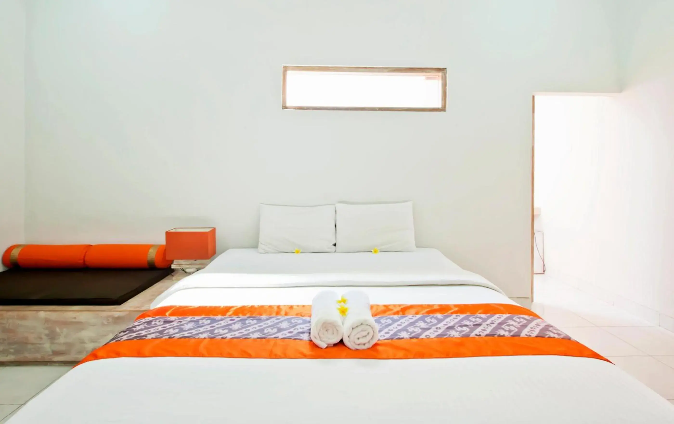 Bed in OYO 1638 Cityzen Renon Hotel