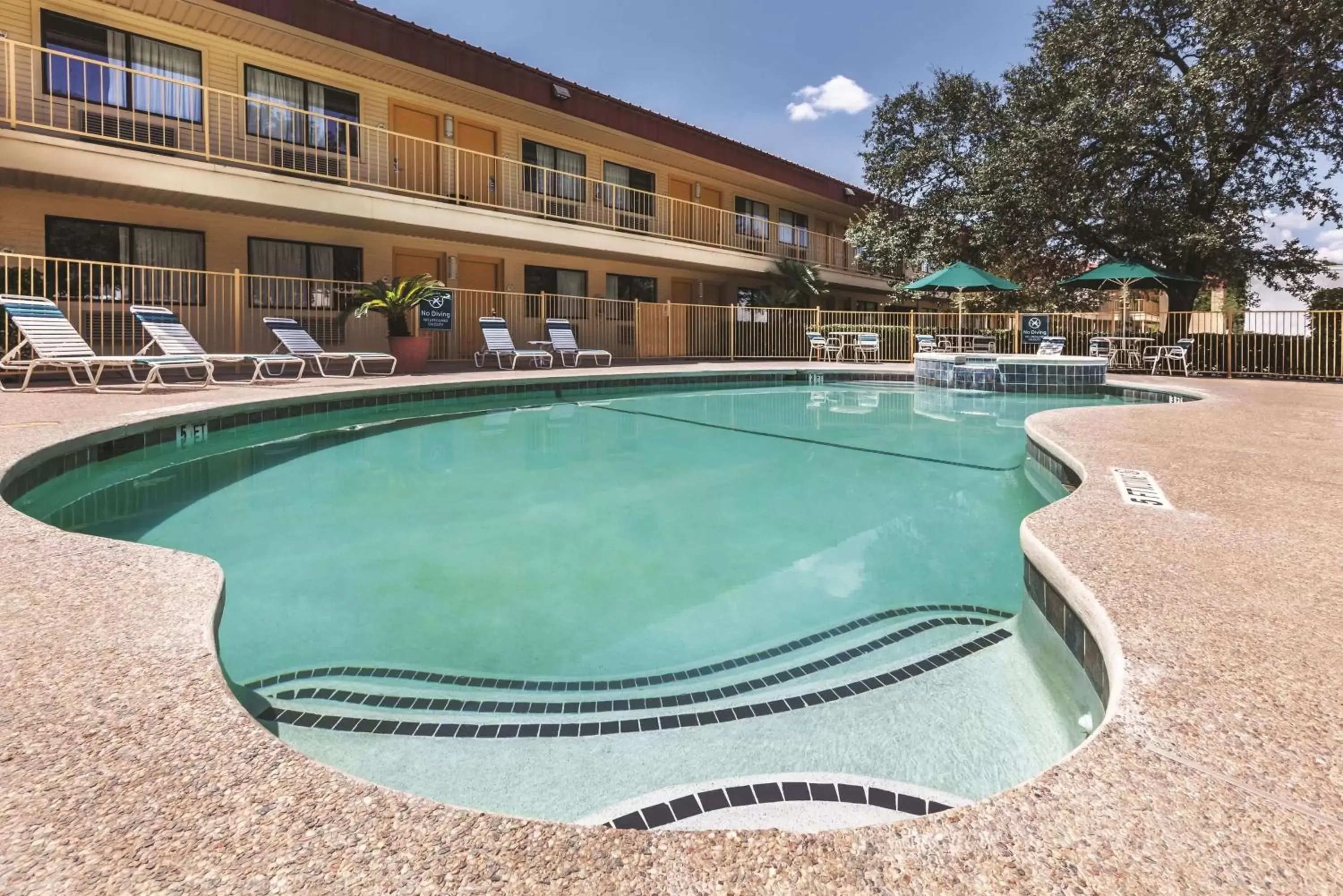 On site, Swimming Pool in La Quinta Inn by Wyndham San Marcos