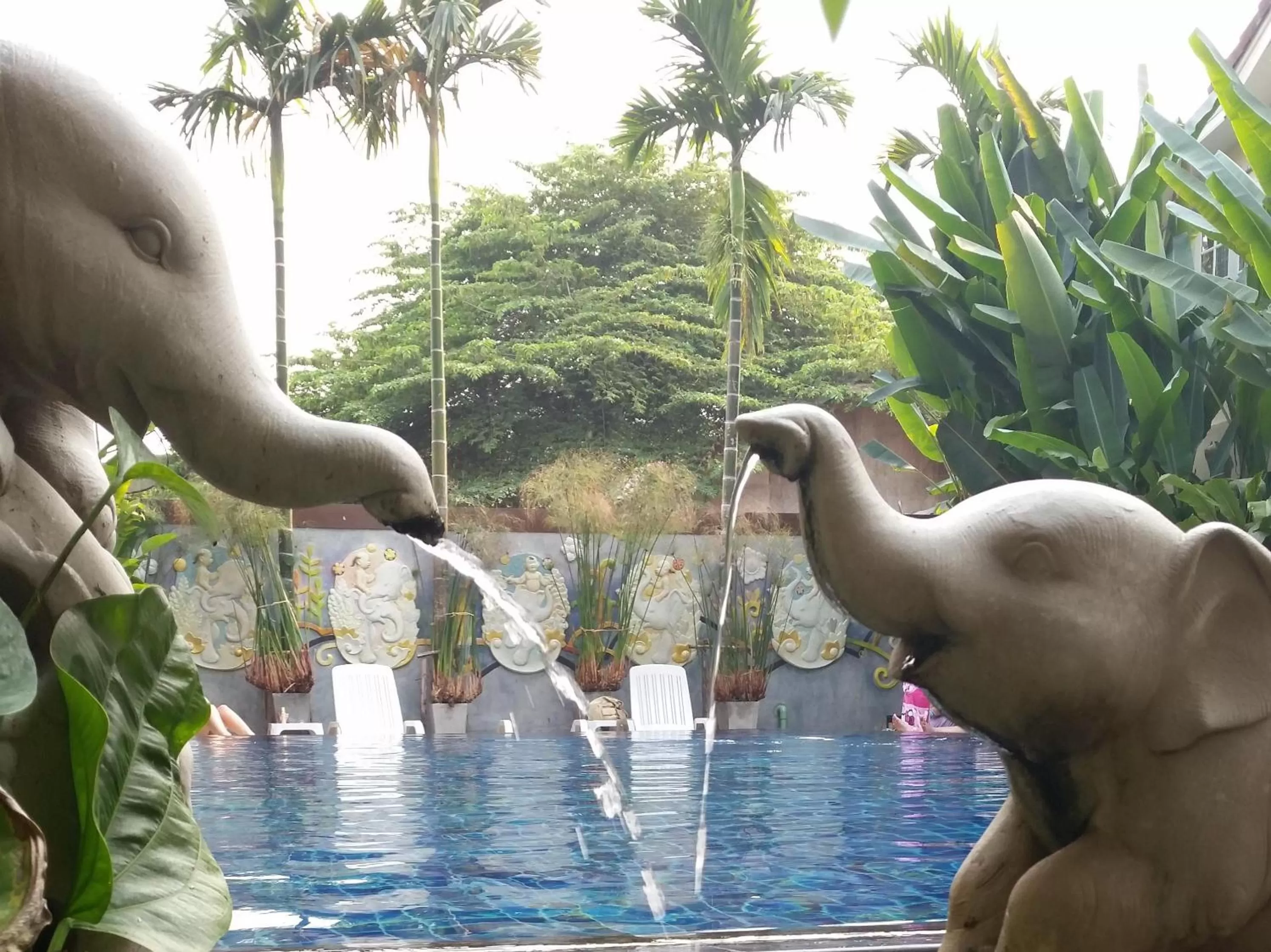 Pool view in BB Mantra Boutique Hotel