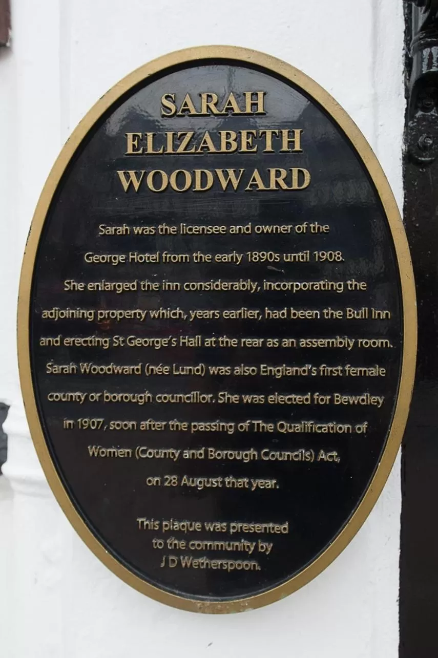 Property building in George Hotel Wetherspoon