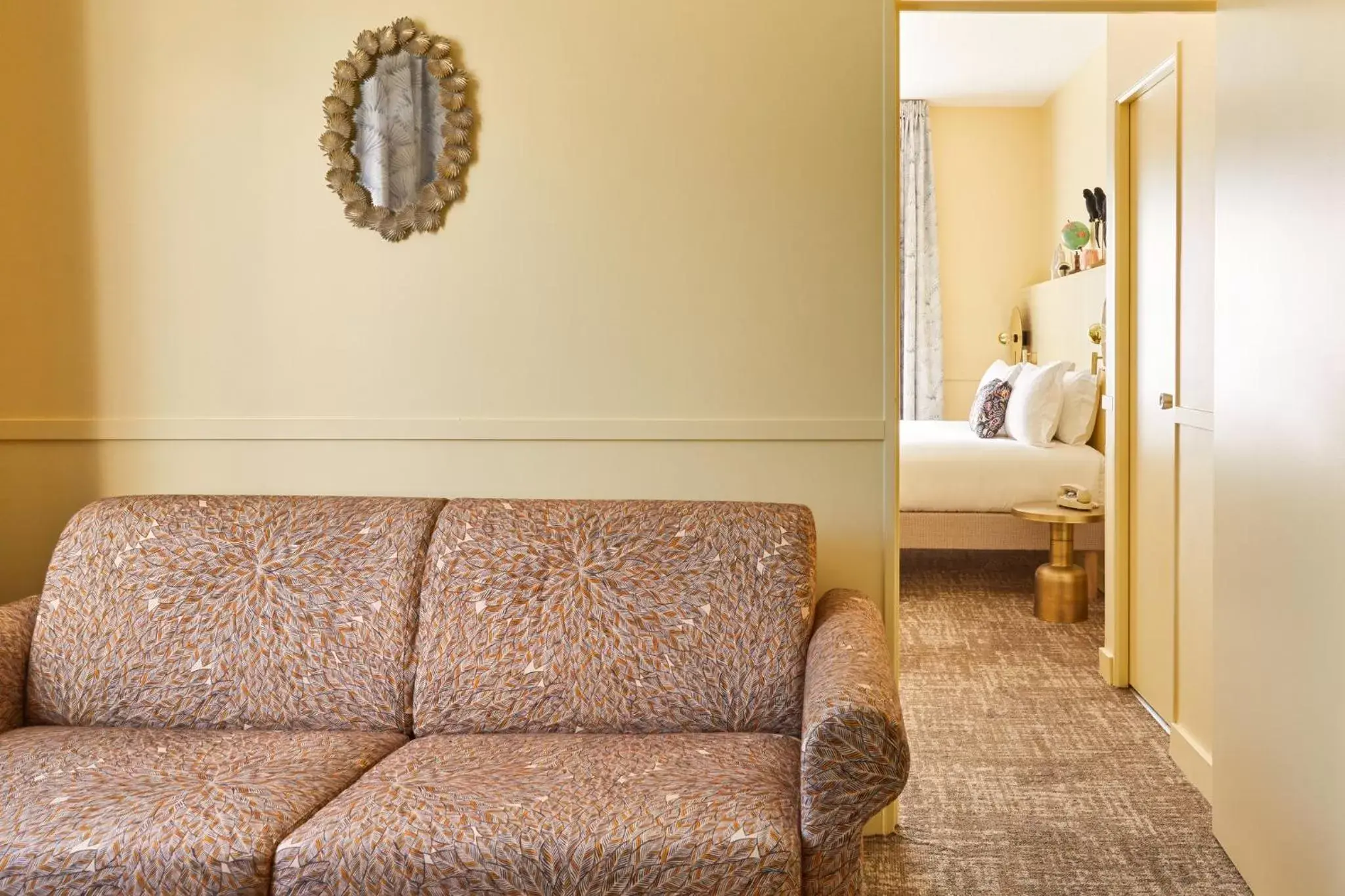 Photo of the whole room, Seating Area in Hotel Indigo Bordeaux Centre Chartrons, an IHG Hotel