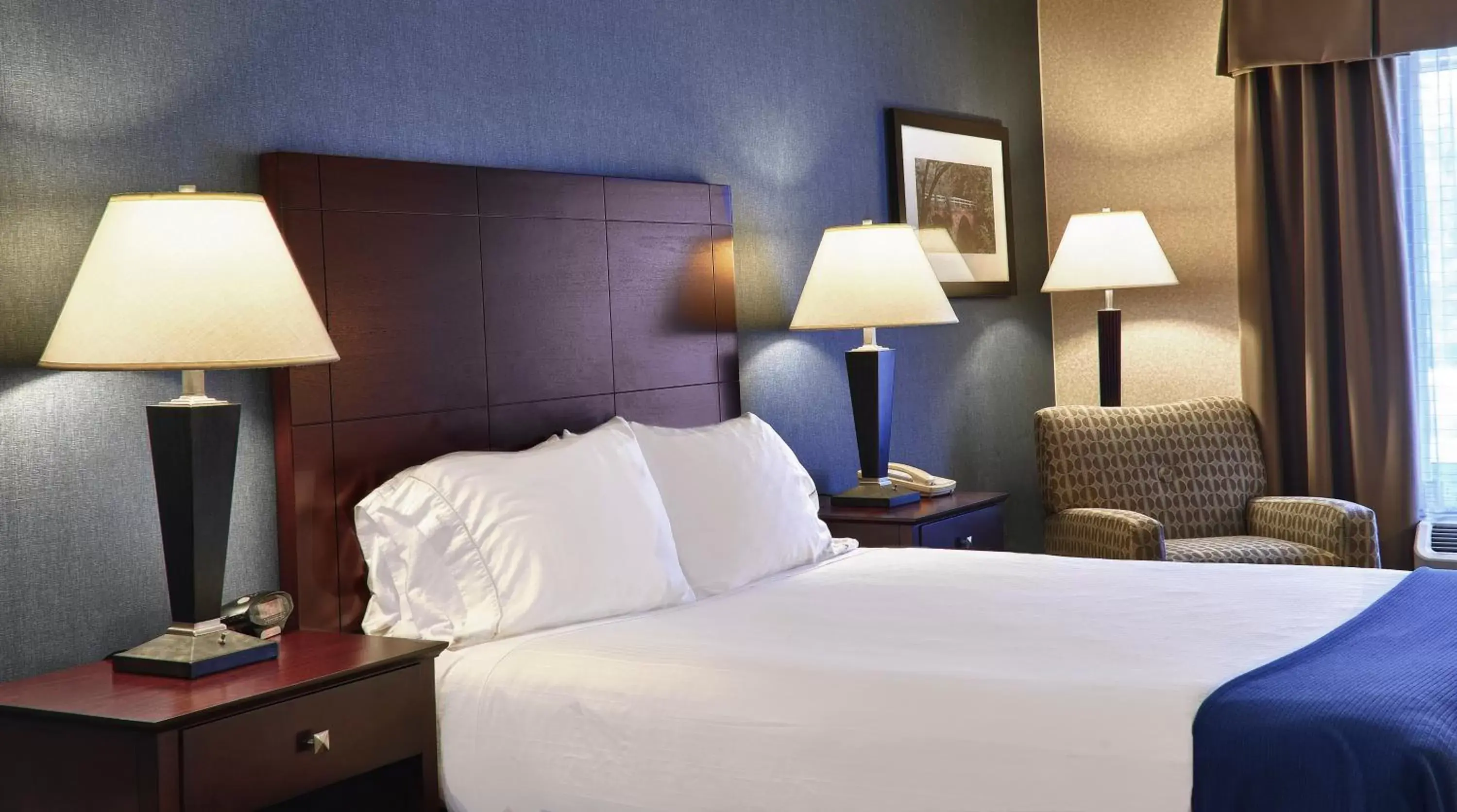Bed in Holiday Inn Express Keene, an IHG Hotel