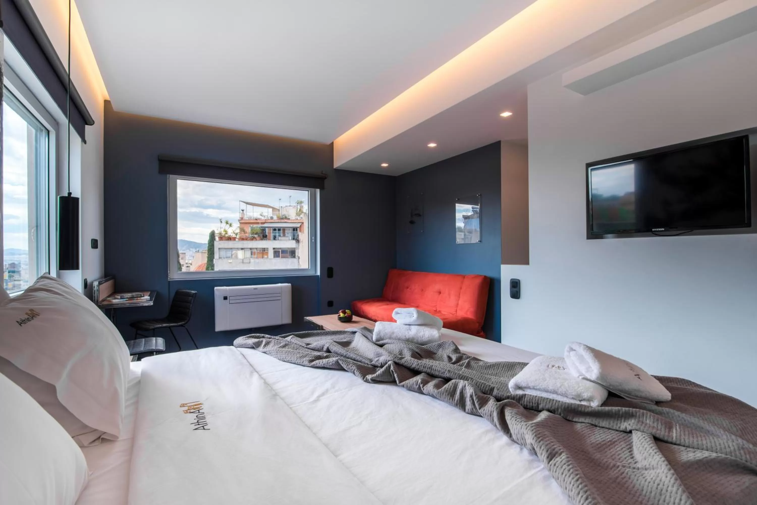 Bed in AthinA STREETAPARTMENTS