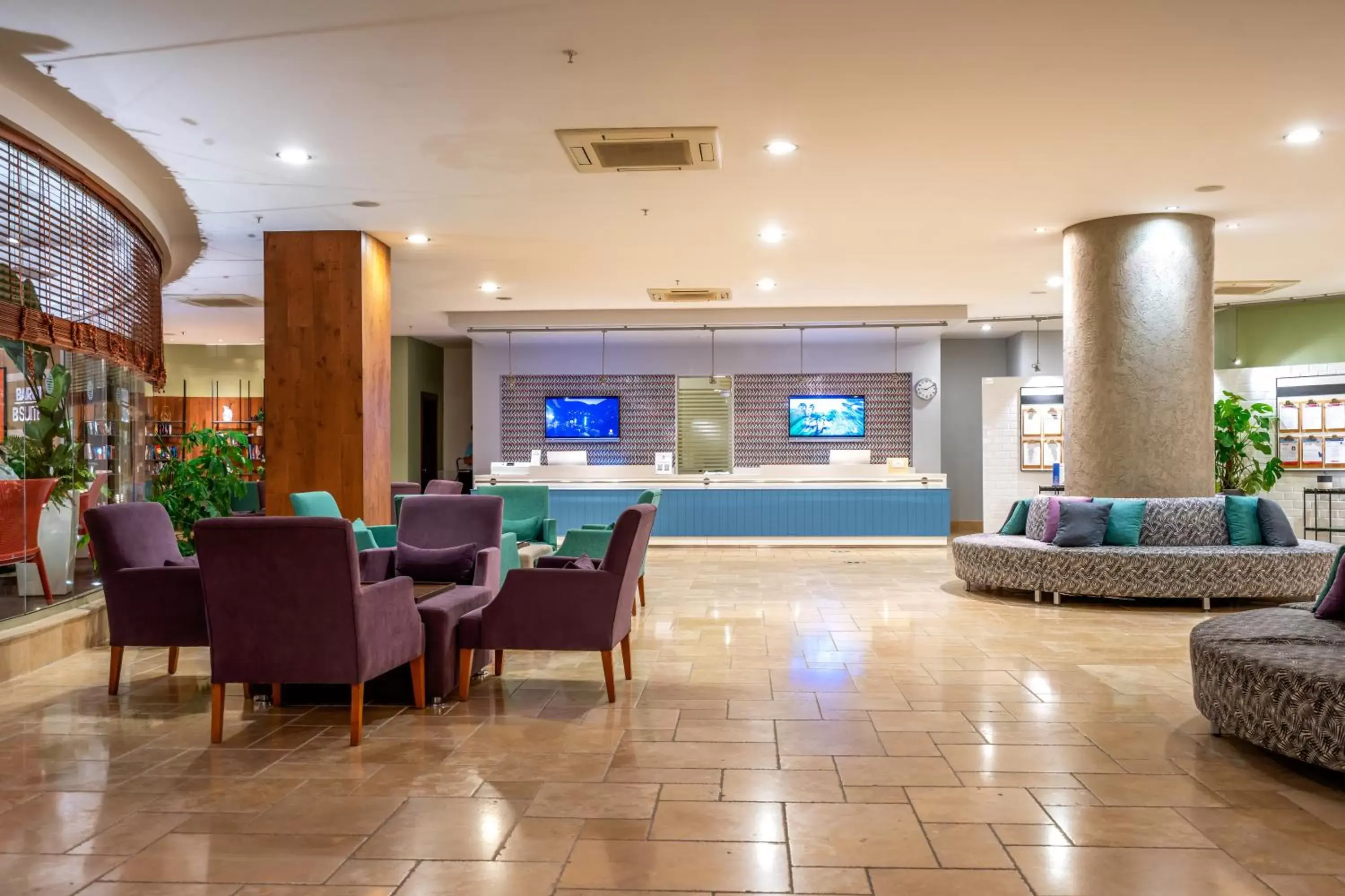 Lobby or reception, Lobby/Reception in Barut B Suites