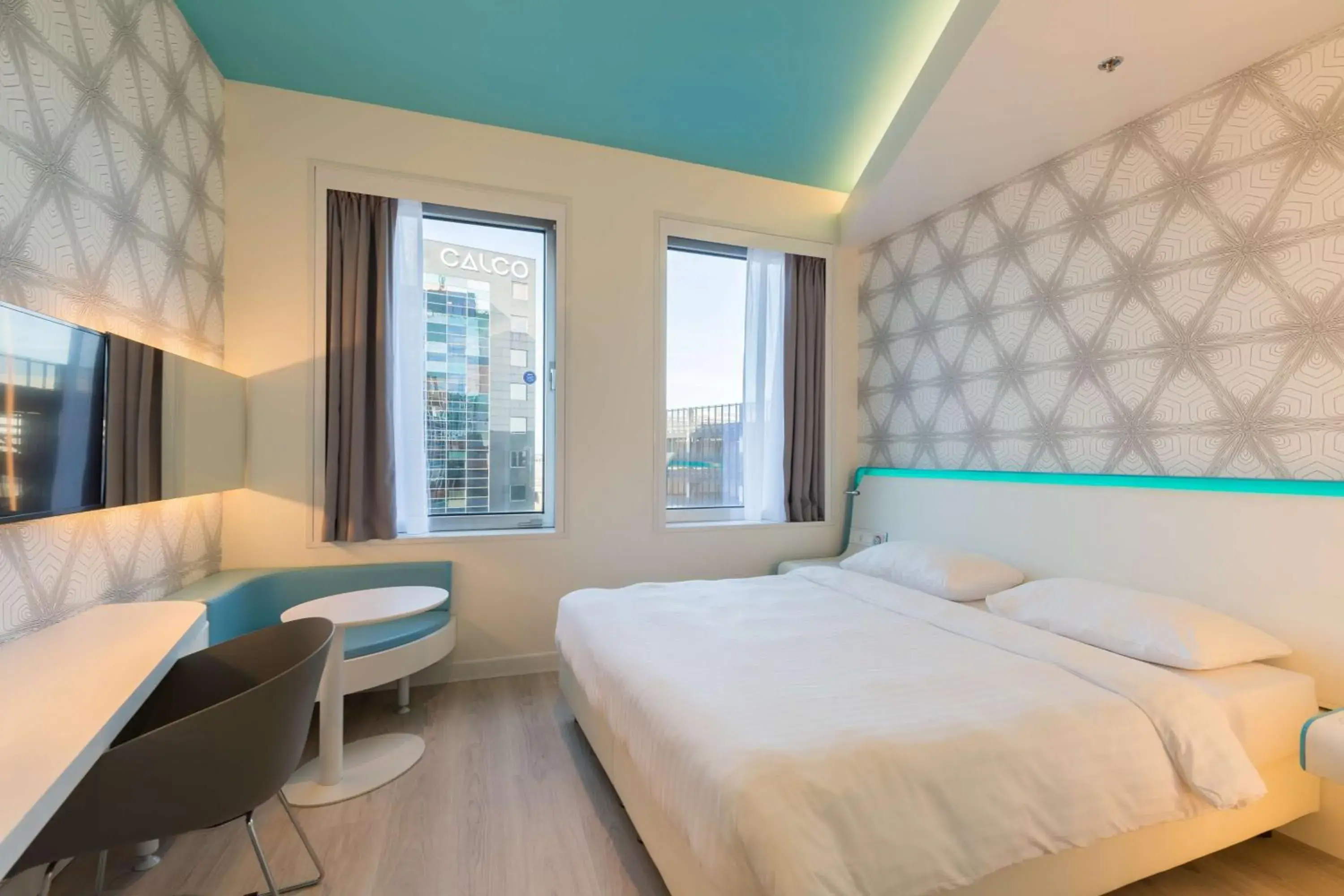 Bedroom, Bed in Park Inn by Radisson Amsterdam City West