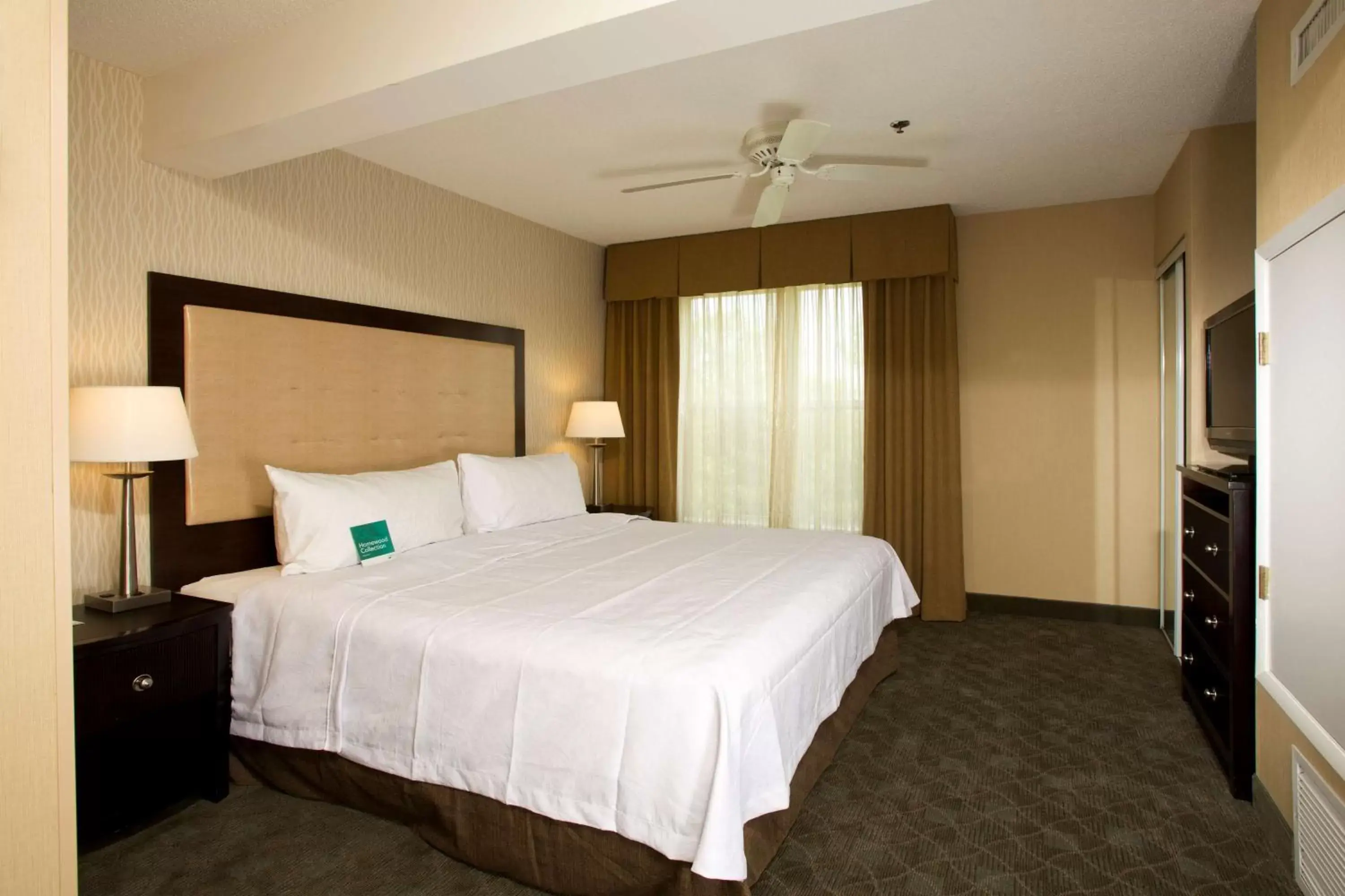 Bed in Homewood Suites by Hilton Alexandria
