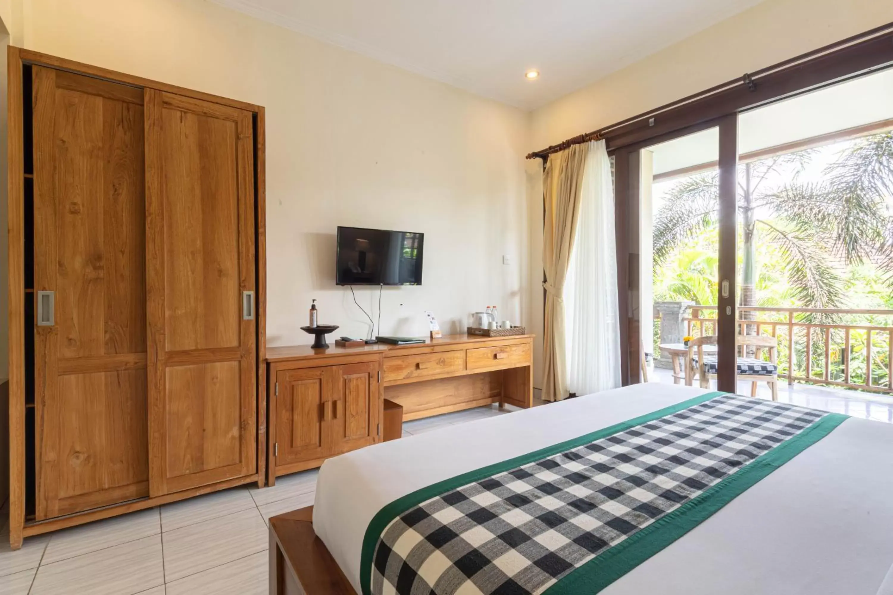 Bed in Meruhdani Boutique Hotel Ubud