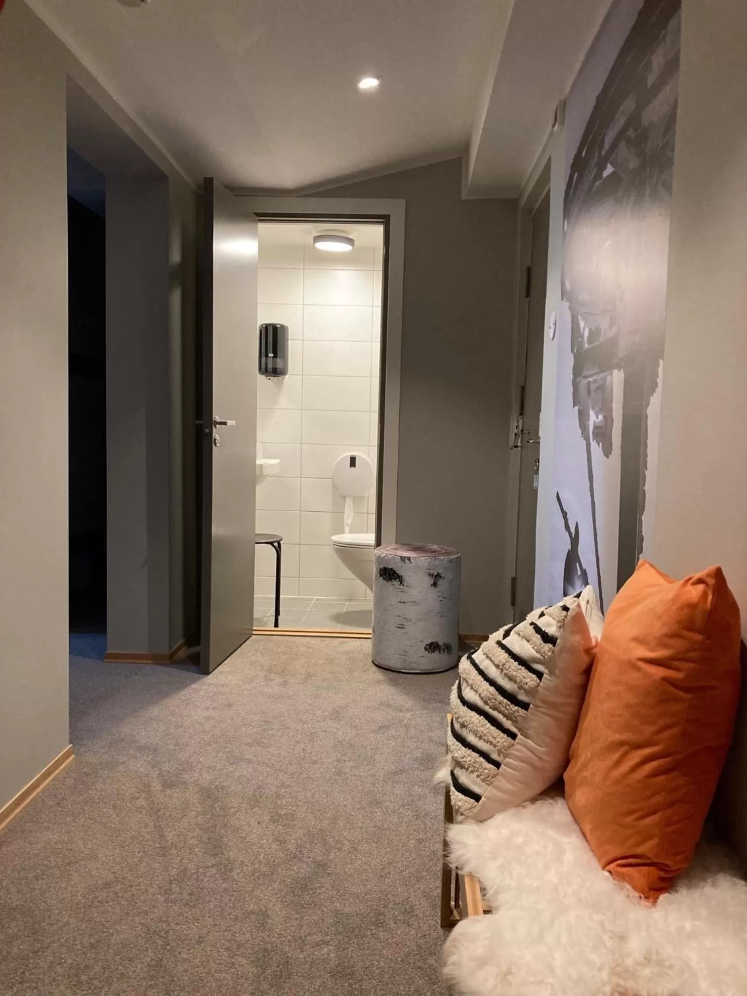 Breidablikk Guesthouse