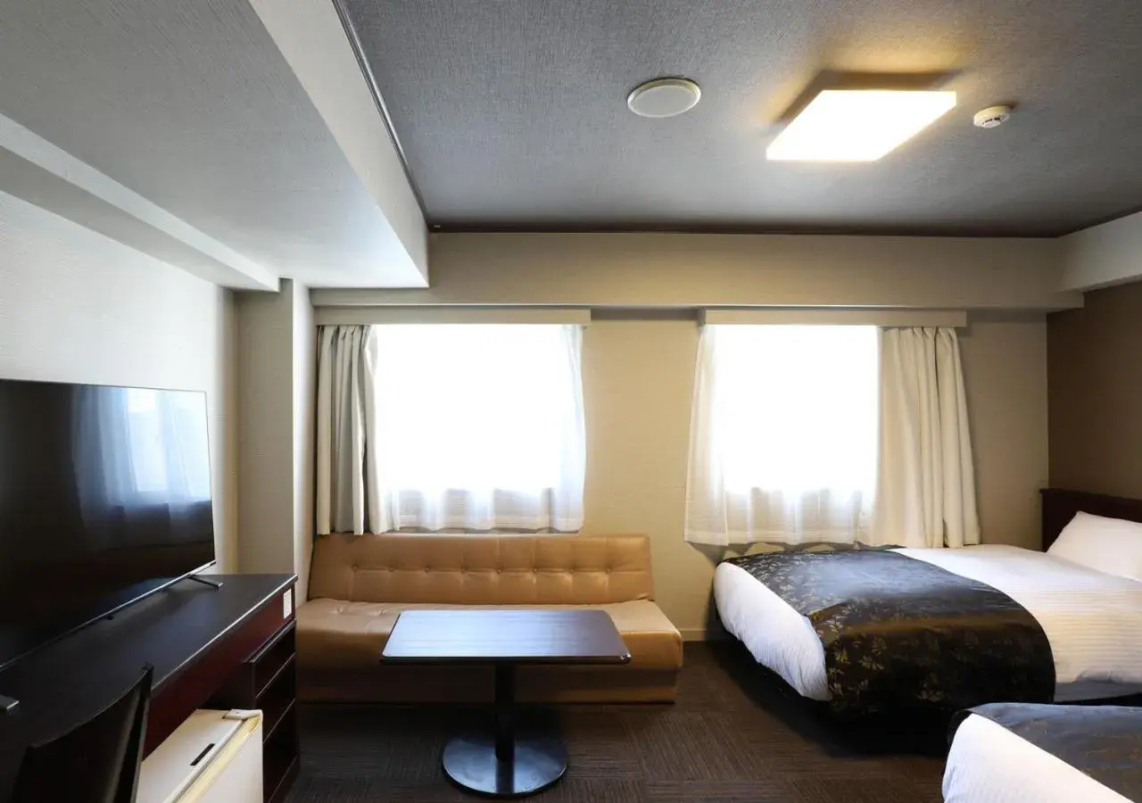 Photo of the whole room in APA Hotel Chibachuo Ekimae
