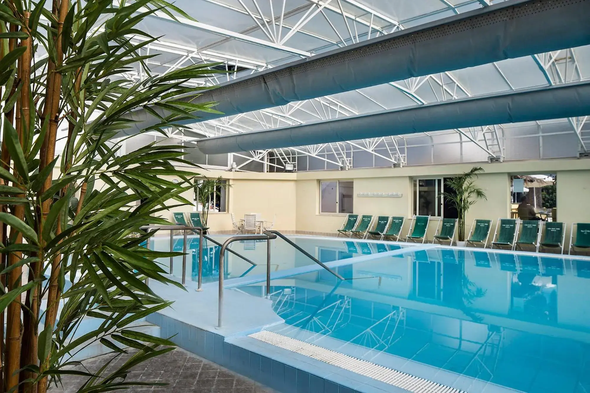 Spring, Swimming Pool in Hotel Terme Royal Palm